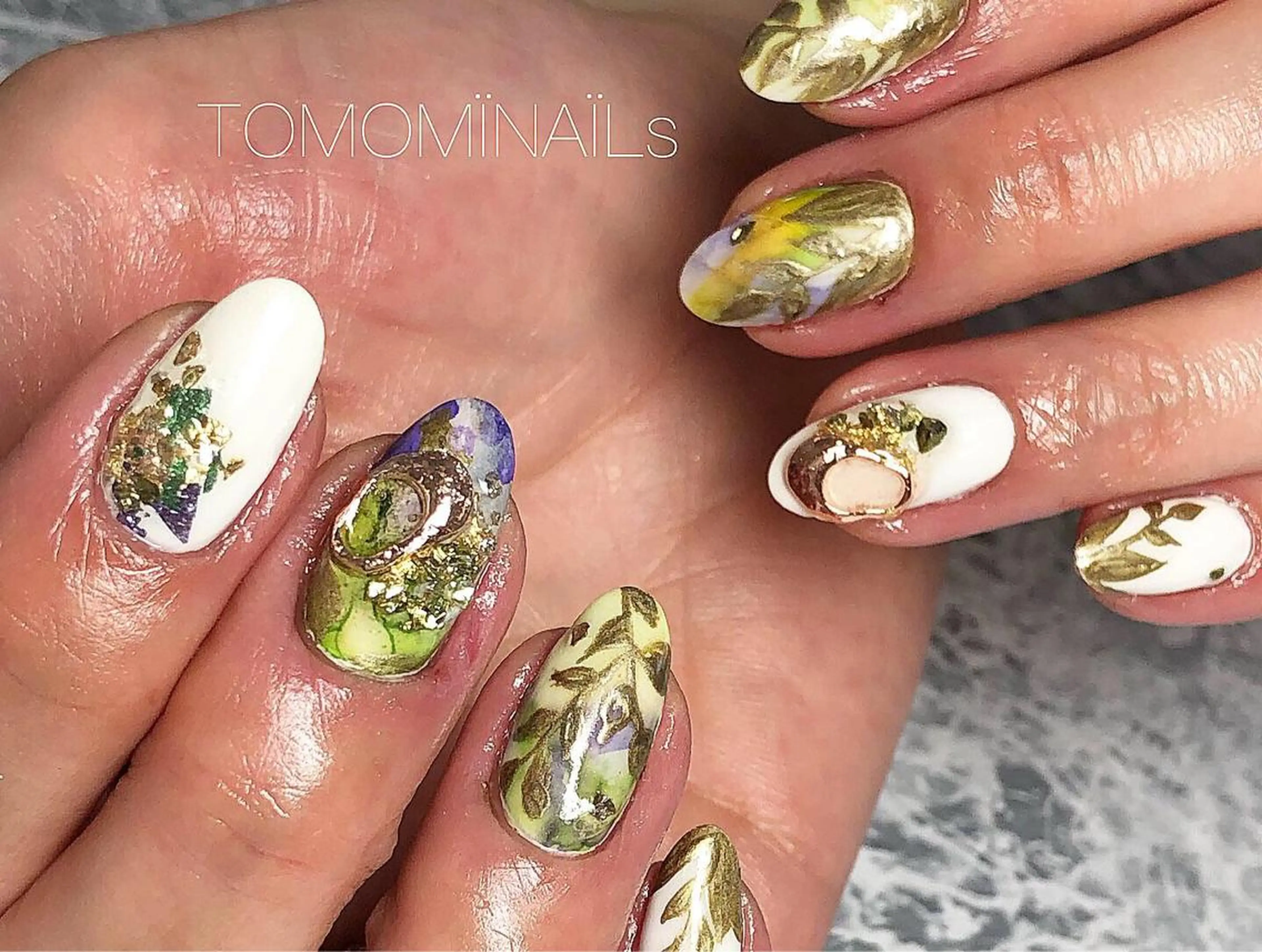 ネイル private salon TOMOMINAILs所属・TOMOMI NAILsのネイルデザイン