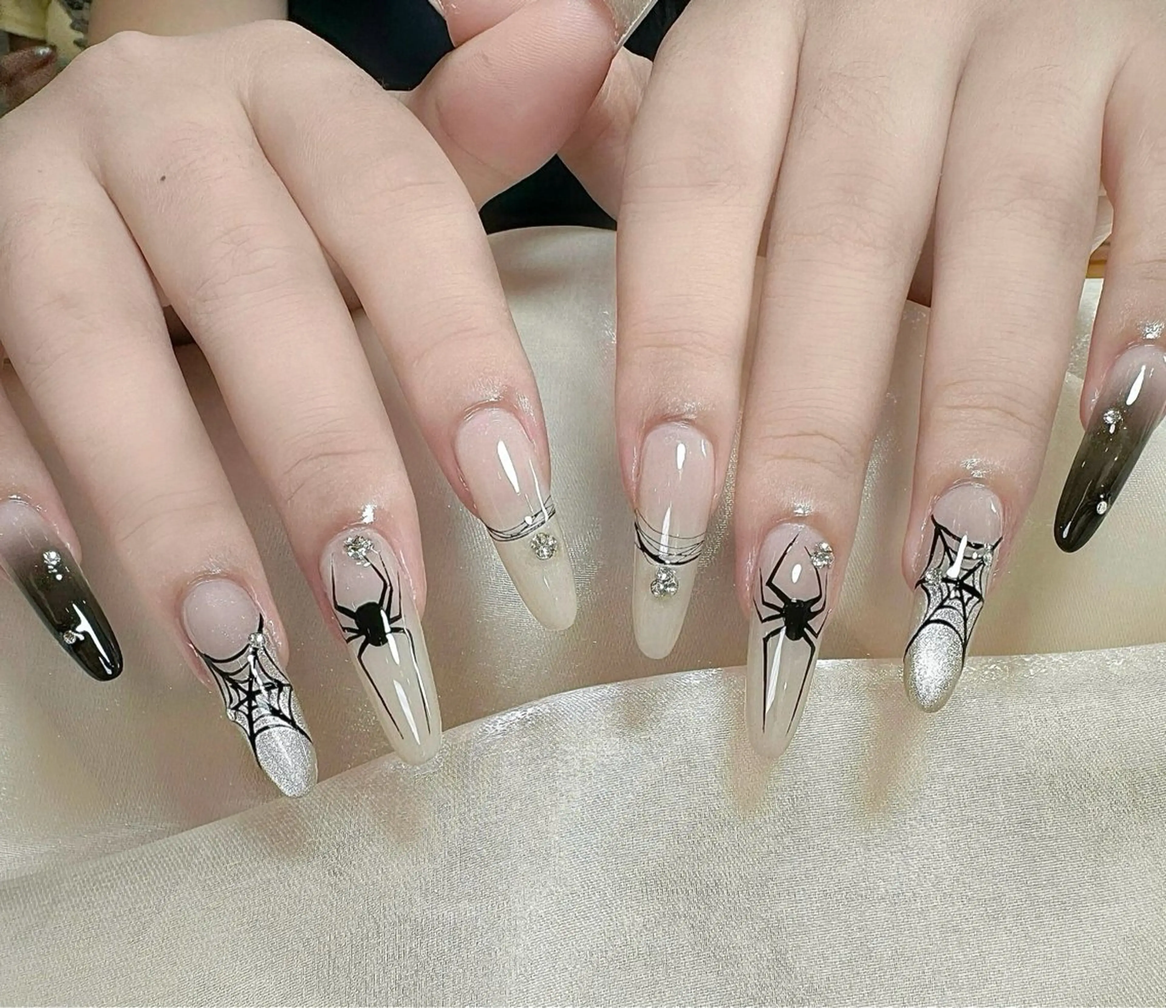 ネイル ネイル👑クイーンズ NailQueensのネイルデザイン