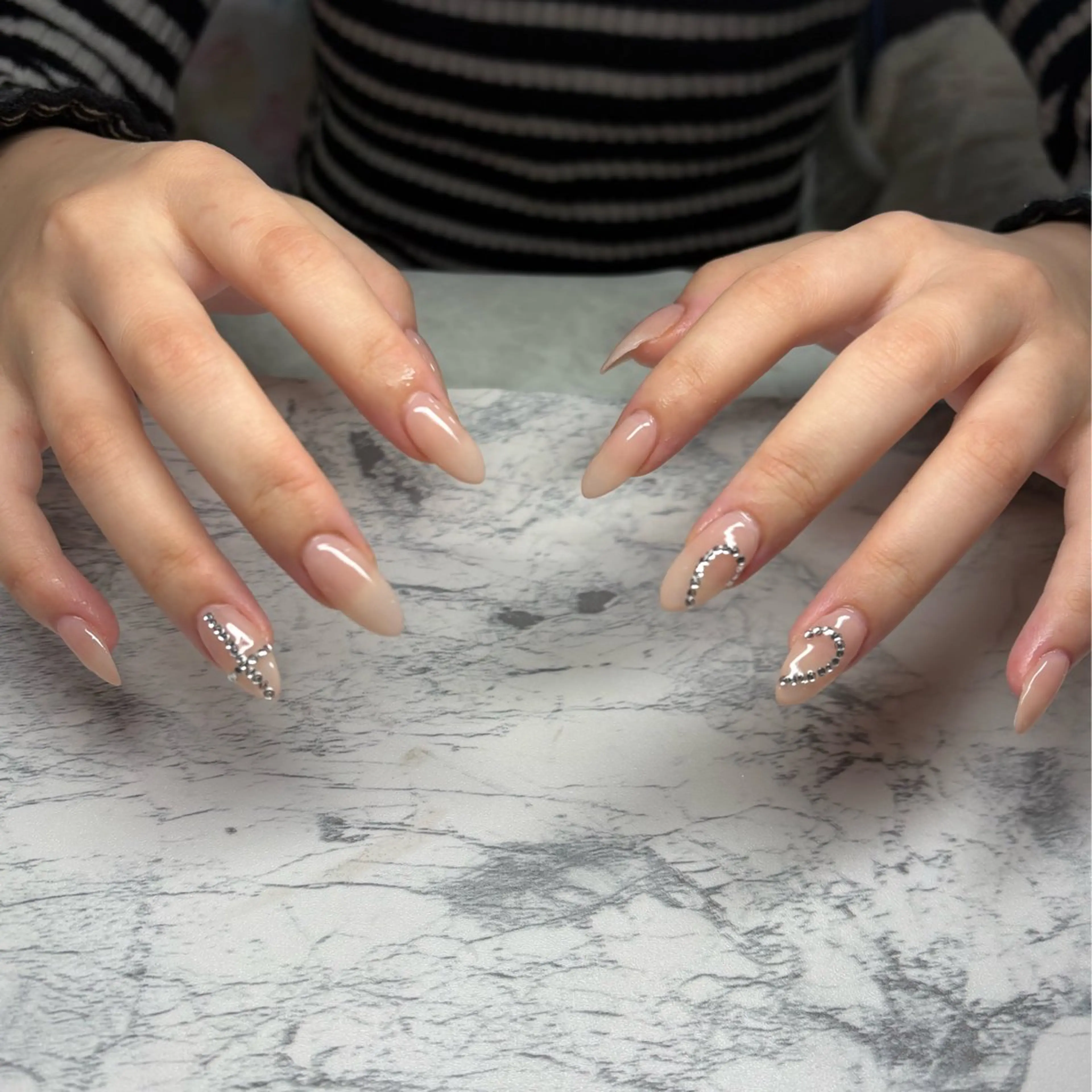 ネイル ハンドネイル LOUISE.所属・LOUISE. ／ネイルのネイルデザイン