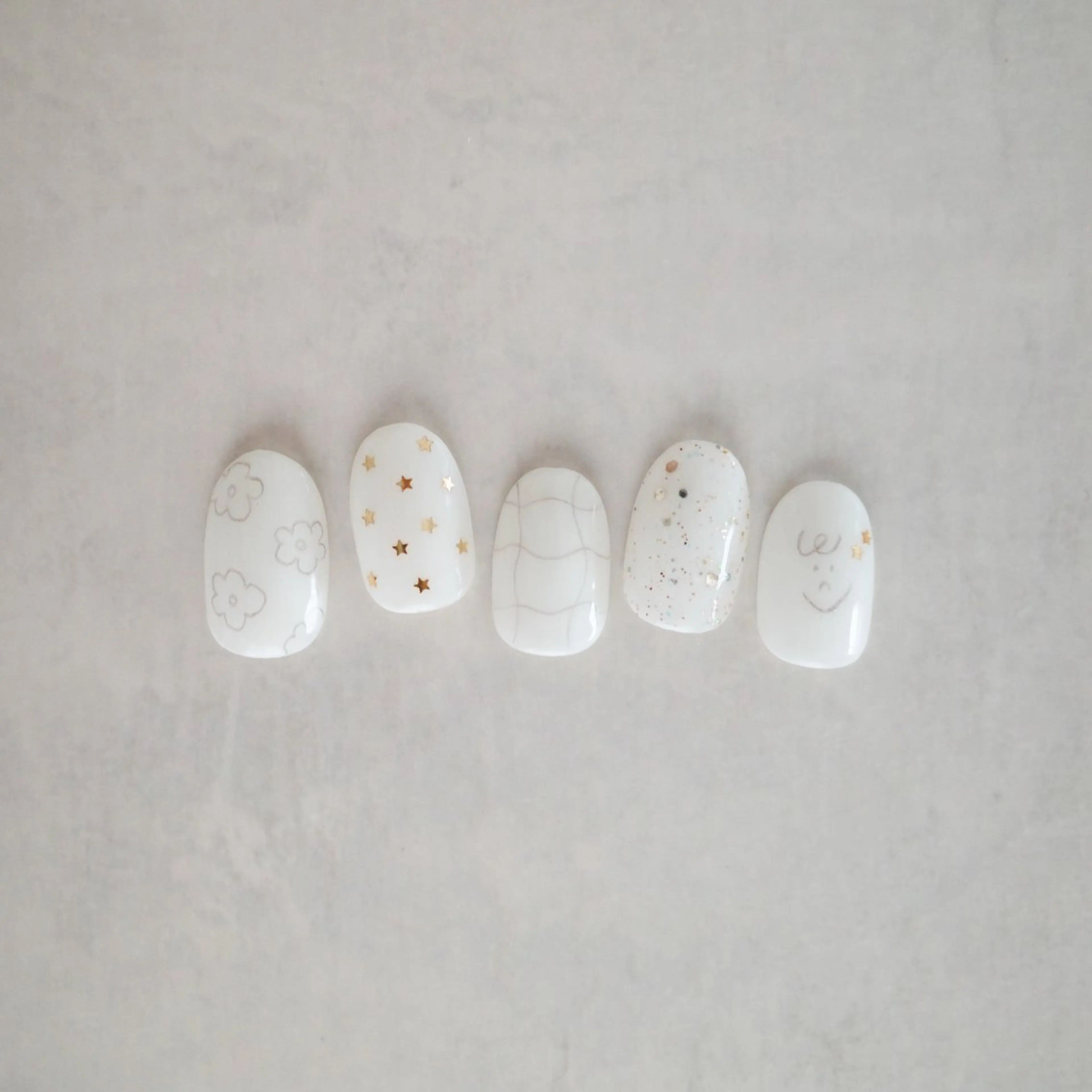 ネイル ハート ワンカラーネイル sösö nail所属・sösö nailのネイルデザイン