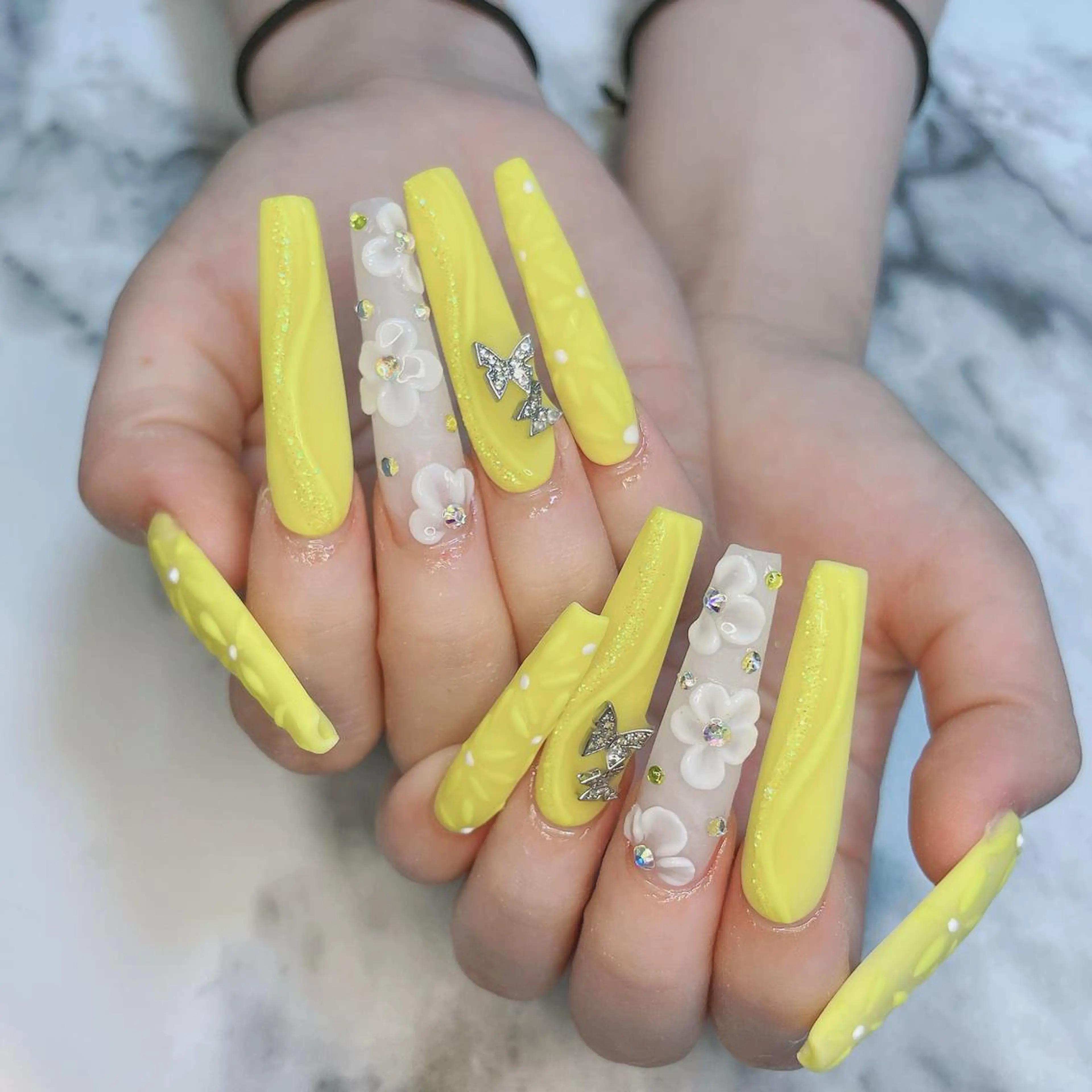 ネイル ロングネイル ハンドネイル salon de belnetta所属・kayo 💅のネイルデザイン