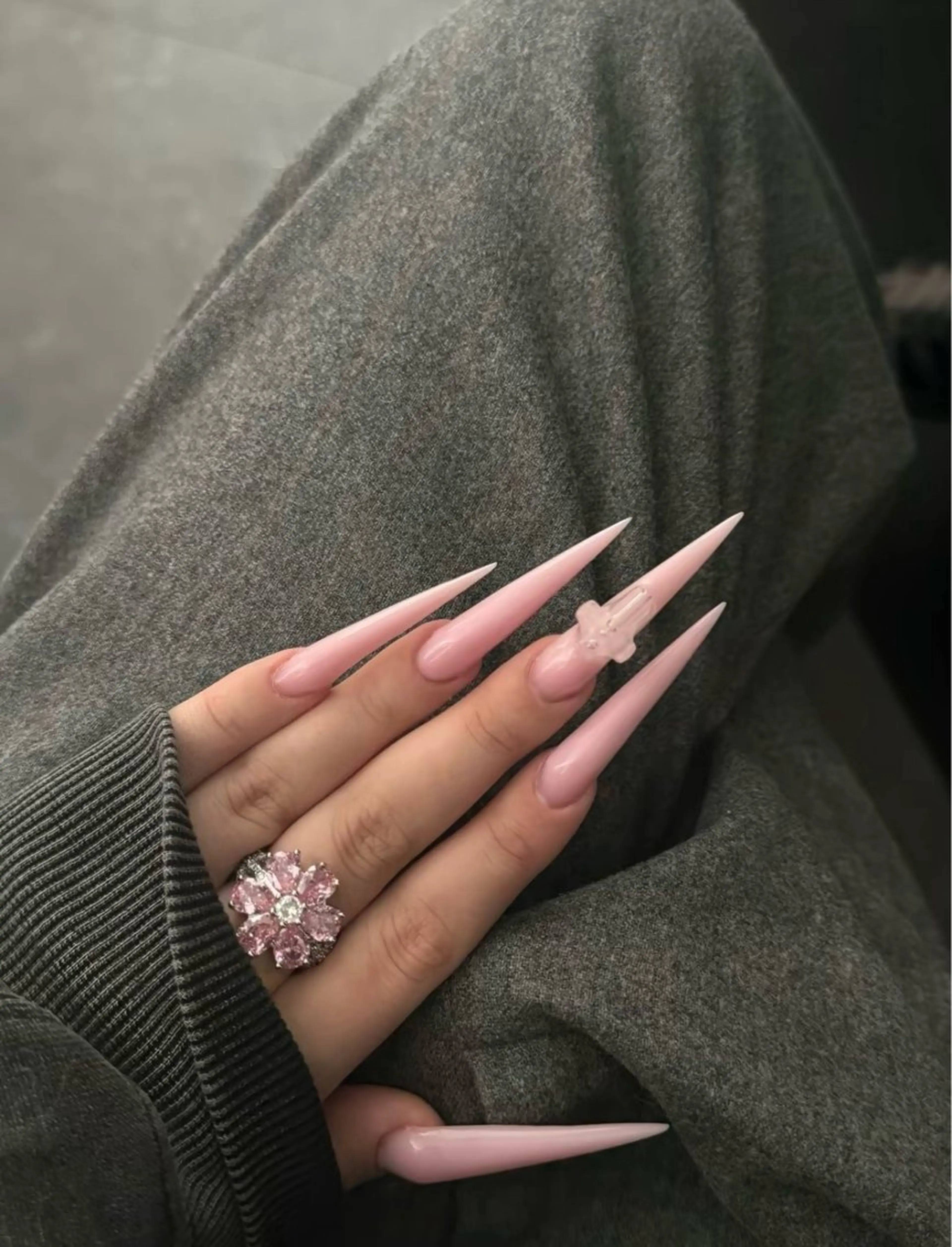 ネイル フットネイル ジェルネイル キラキラネイル マグネットネイル 持ち込み ハンドネイル Diamond  Salon所属・Hain Hainのネイルデザイン