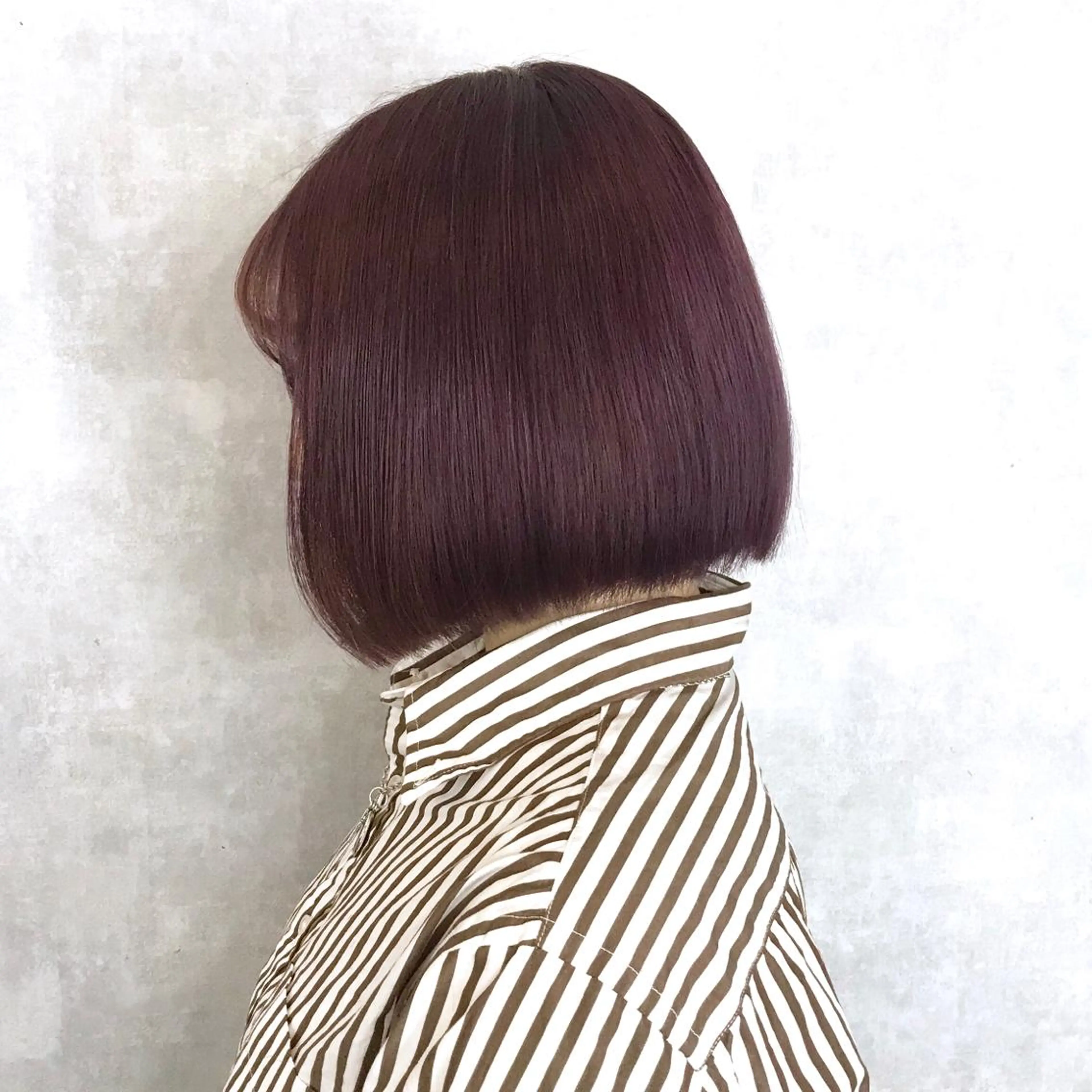 ショート カラー ブリーチ ラベンダーカラー タンバルモリ ムルギョル巻き 韓国風ヘア サロウィン所属・K-POP好き美容師 🇰🇷Kai.Yのヘアスタイル