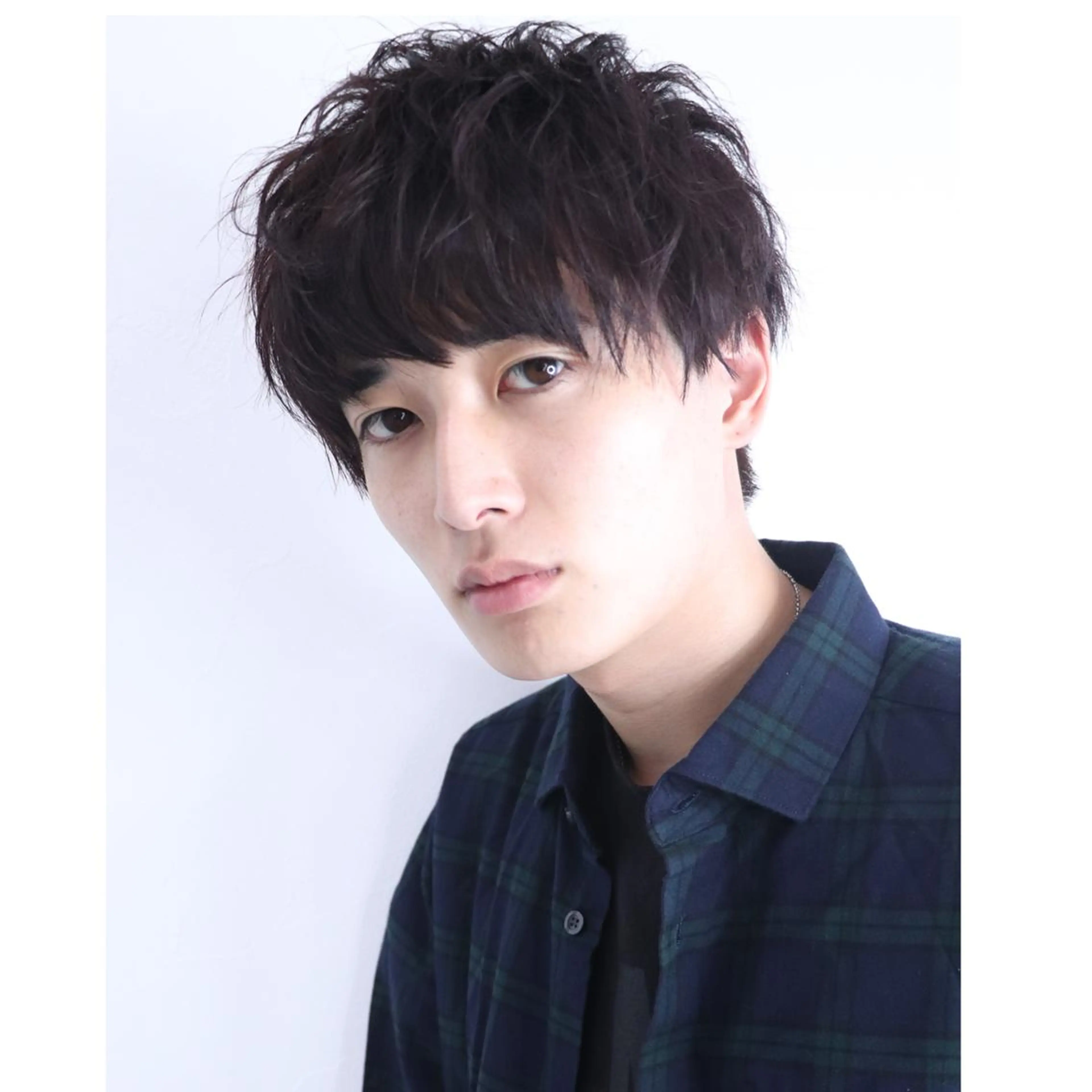 ショート カラー パーマ ショートレイヤー くせ毛 レイヤーカット ショートヘア ITby ALBUM 北千住店のヘアスタイル