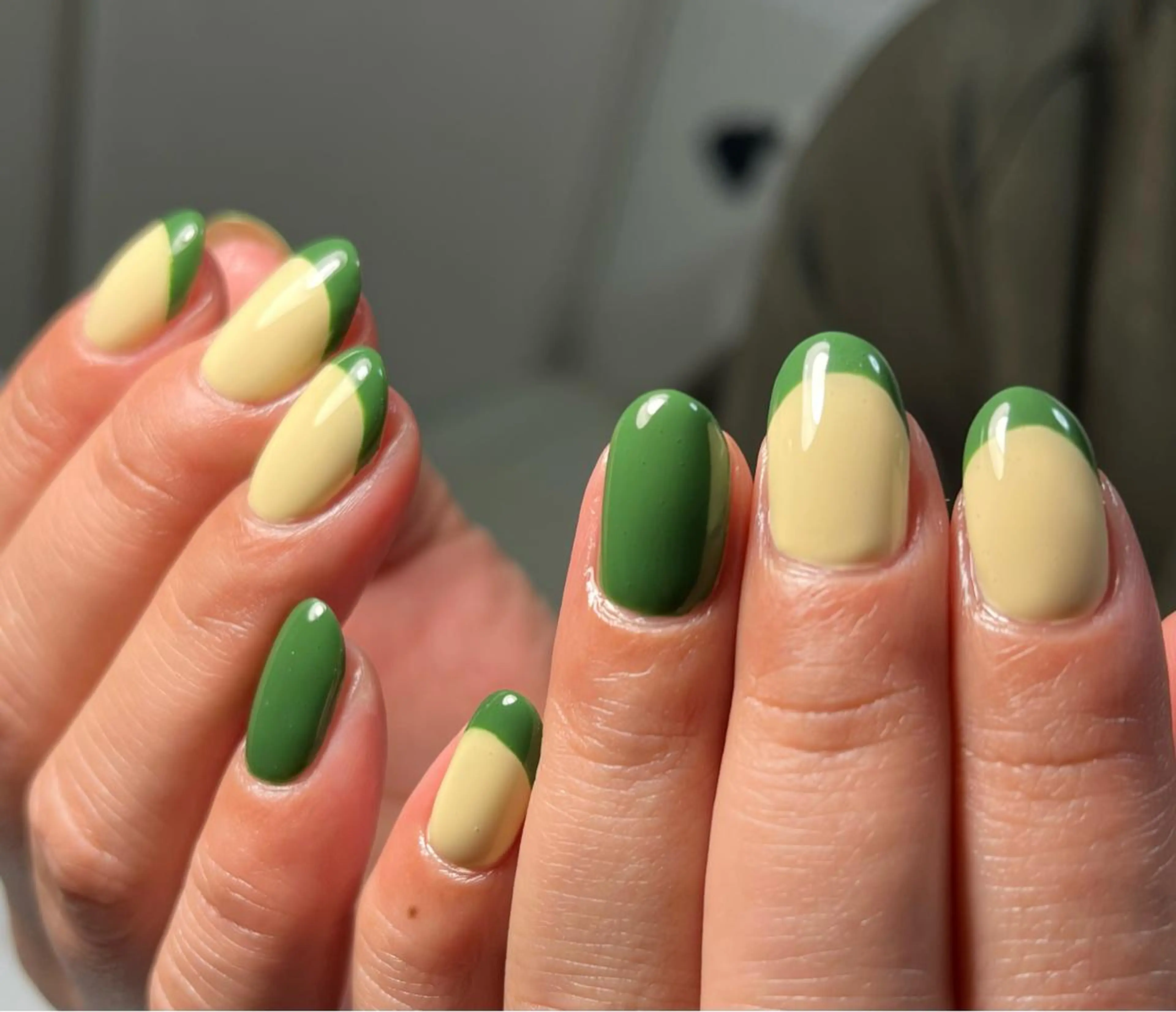 ネイル シンプルネイル EMIKOのネイルデザイン