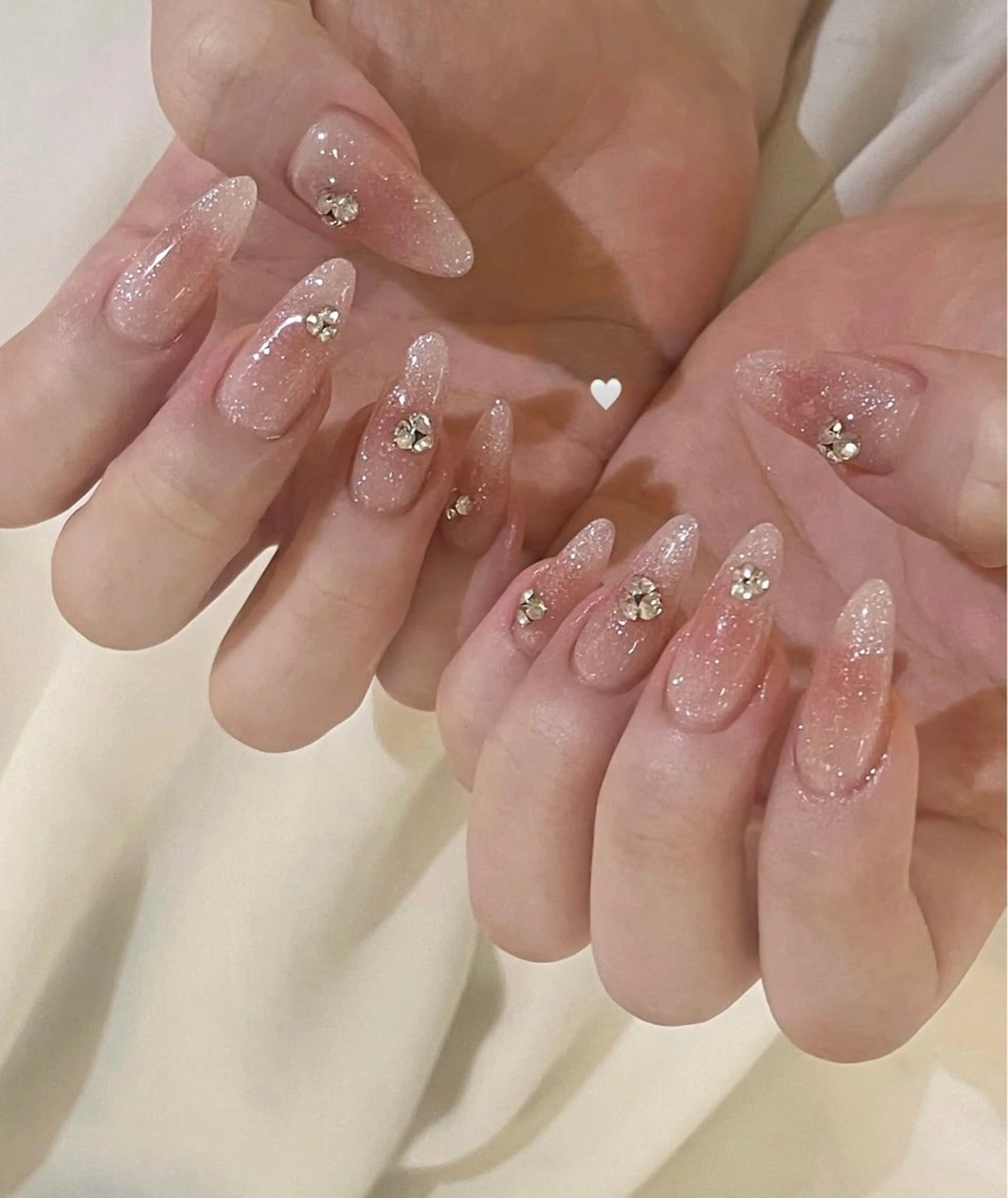 ネイル フレンチネイル グラデーション マグネットネイル ミラーネイル 持ち込み yurinail所属・yuri nail 高田馬場のネイルデザイン