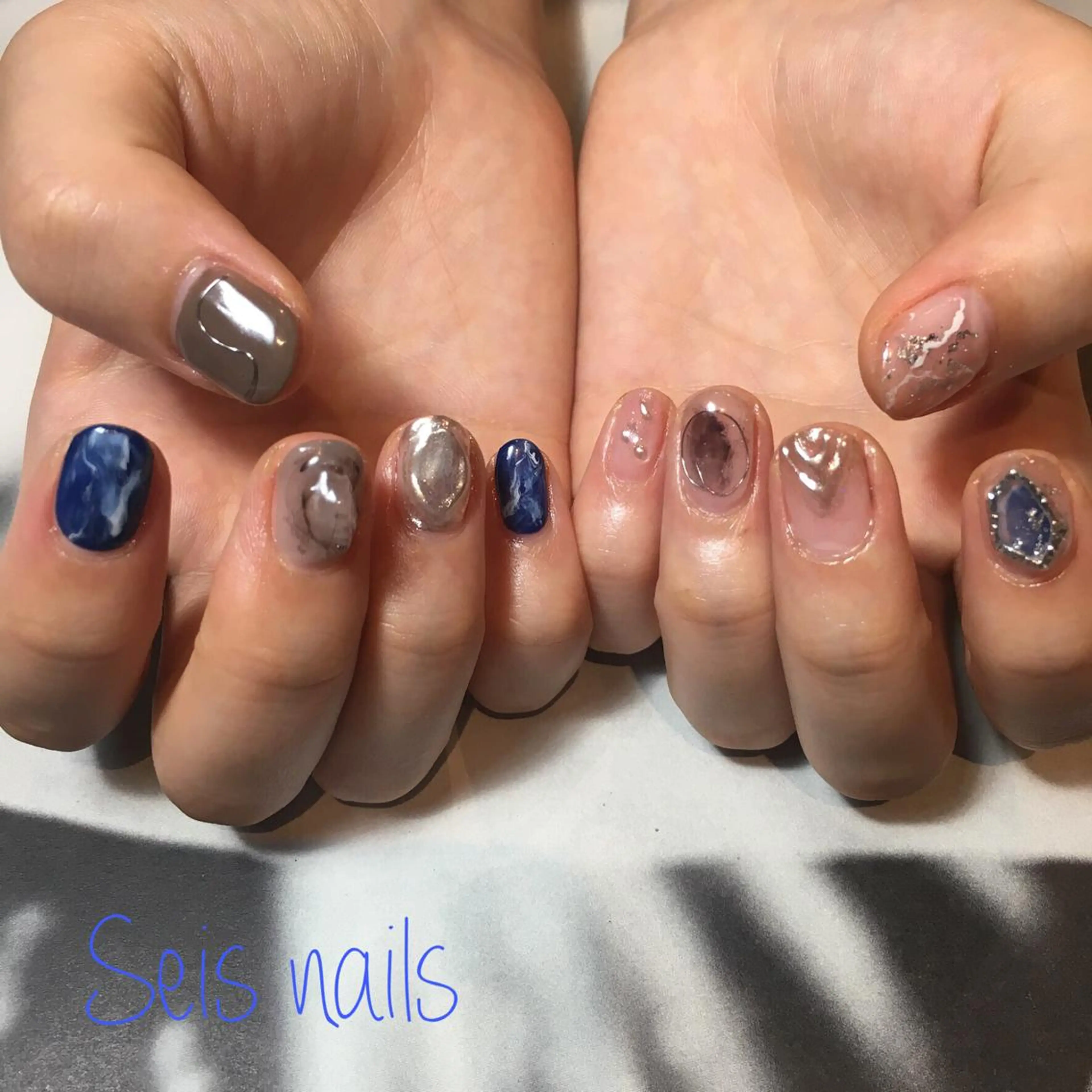 ネイル ハンドネイル Seis Shihoのネイルデザイン
