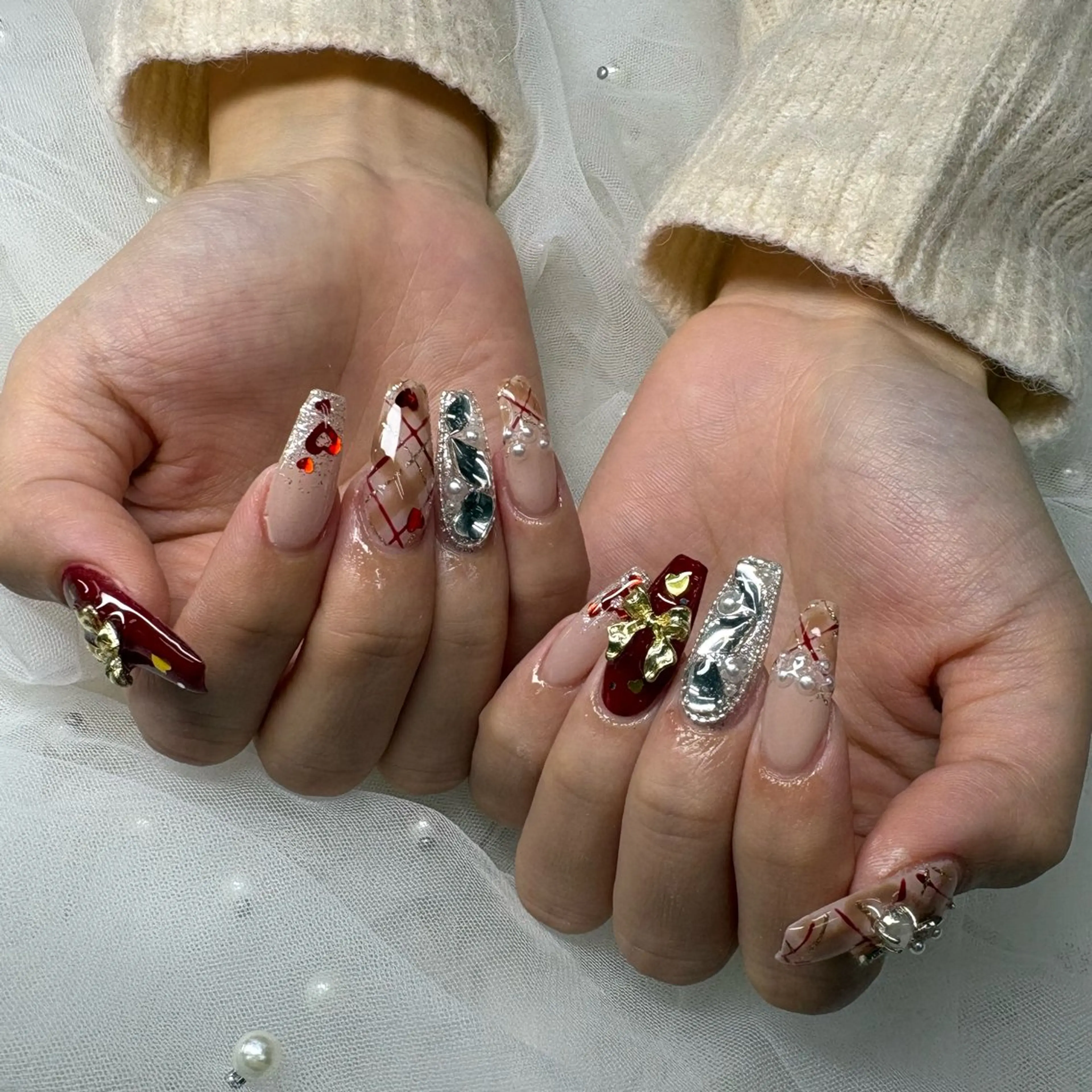 ネイル ハンドネイル SHION のネイルデザイン