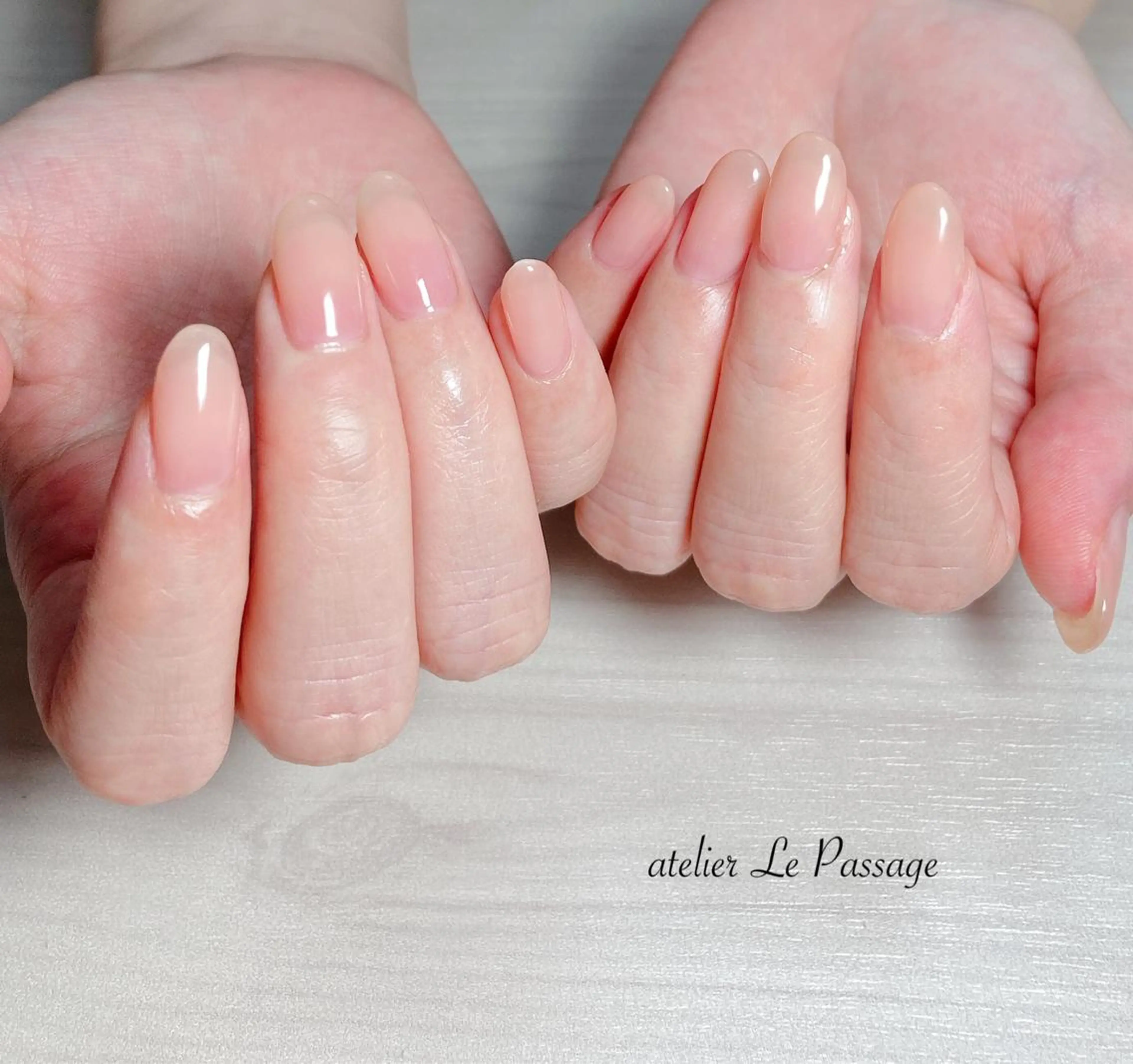 ネイル ジェルネイル オフィスネイル ワンカラーネイル パラジェル シンプルネイル Atelier Le Passage所属・h nakatsukaのネイルデザイン