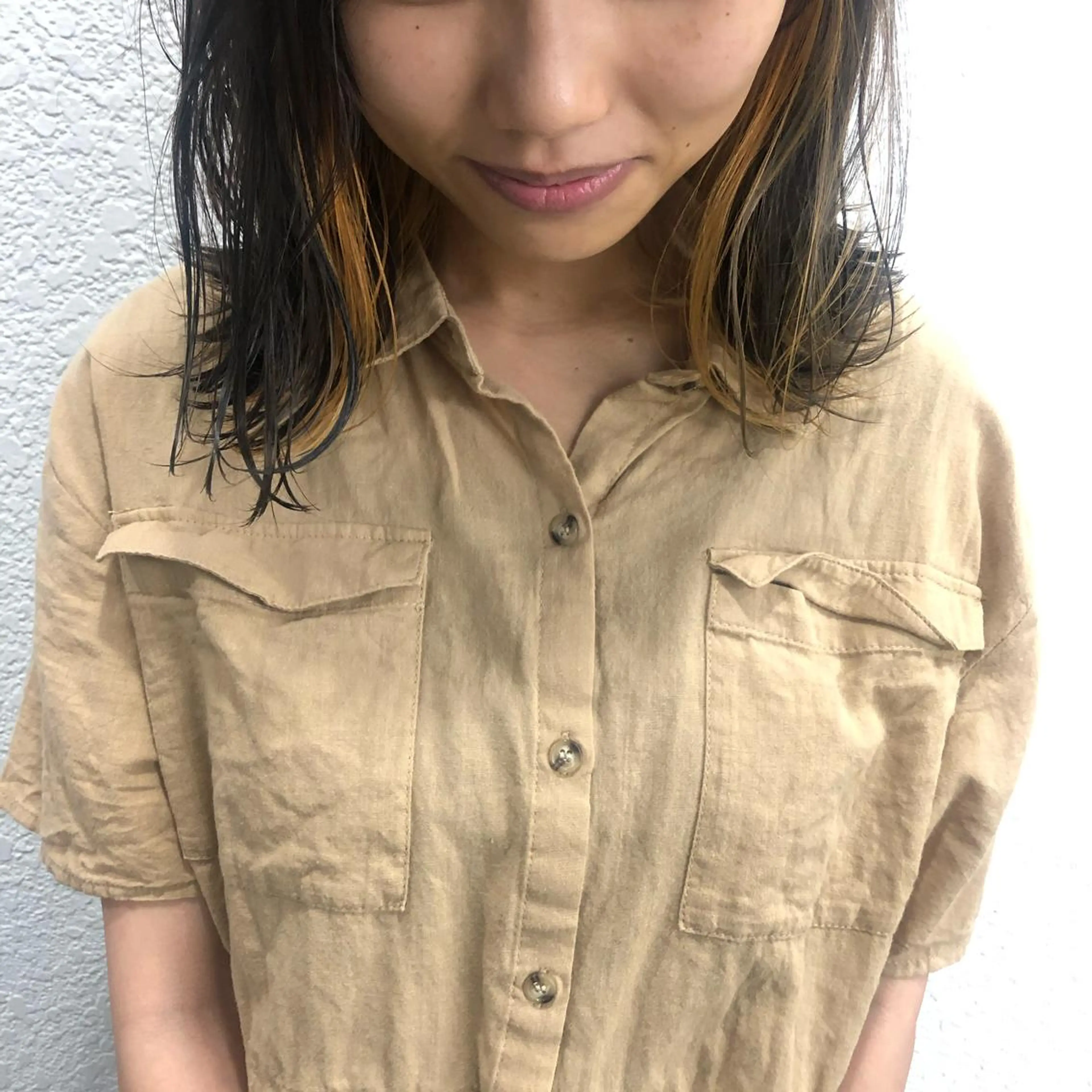 ミディアム カラー インナーカラー オレンジ 渋谷 留菜のヘアスタイル