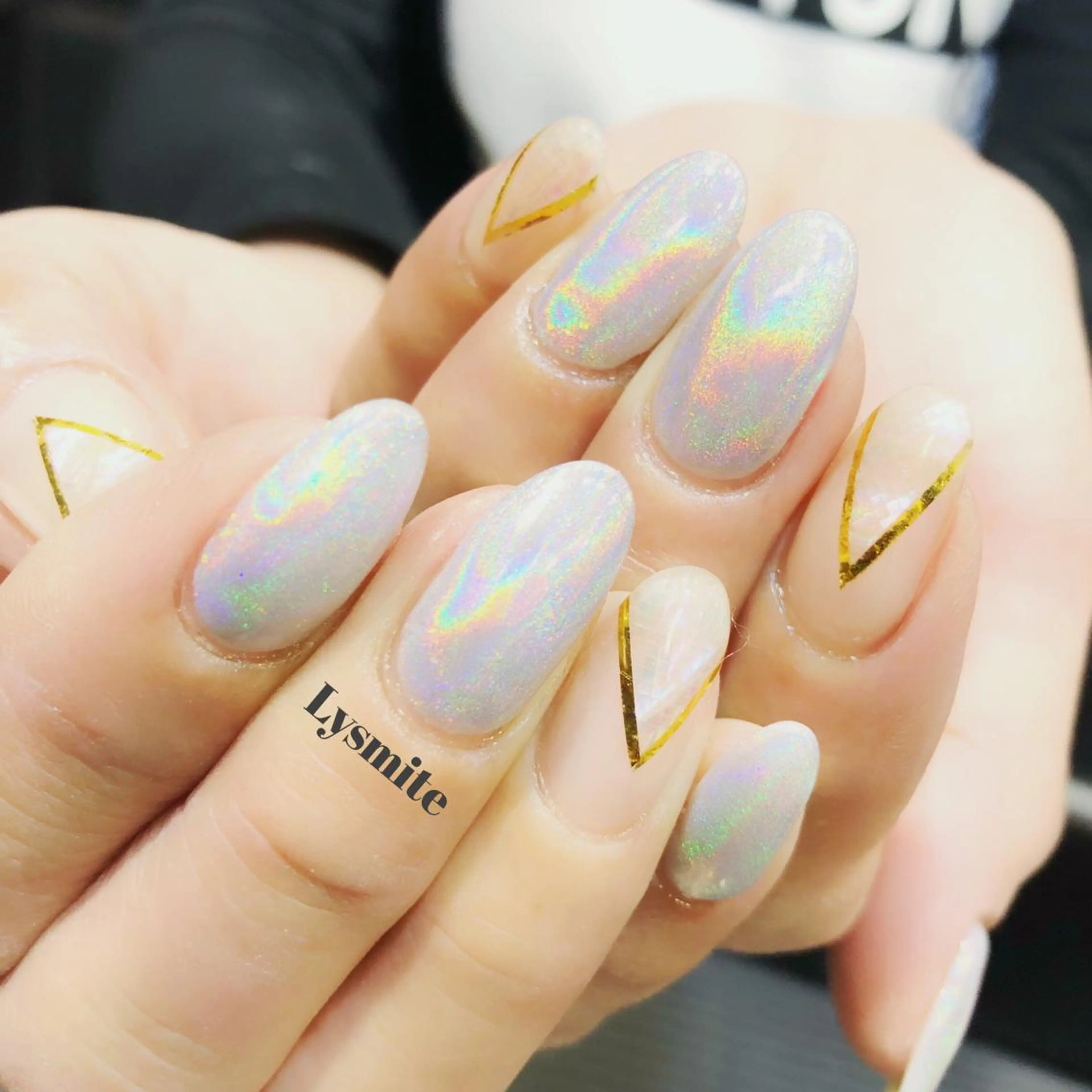 ネイル Lysmite所属・岩本 美香のネイルデザイン