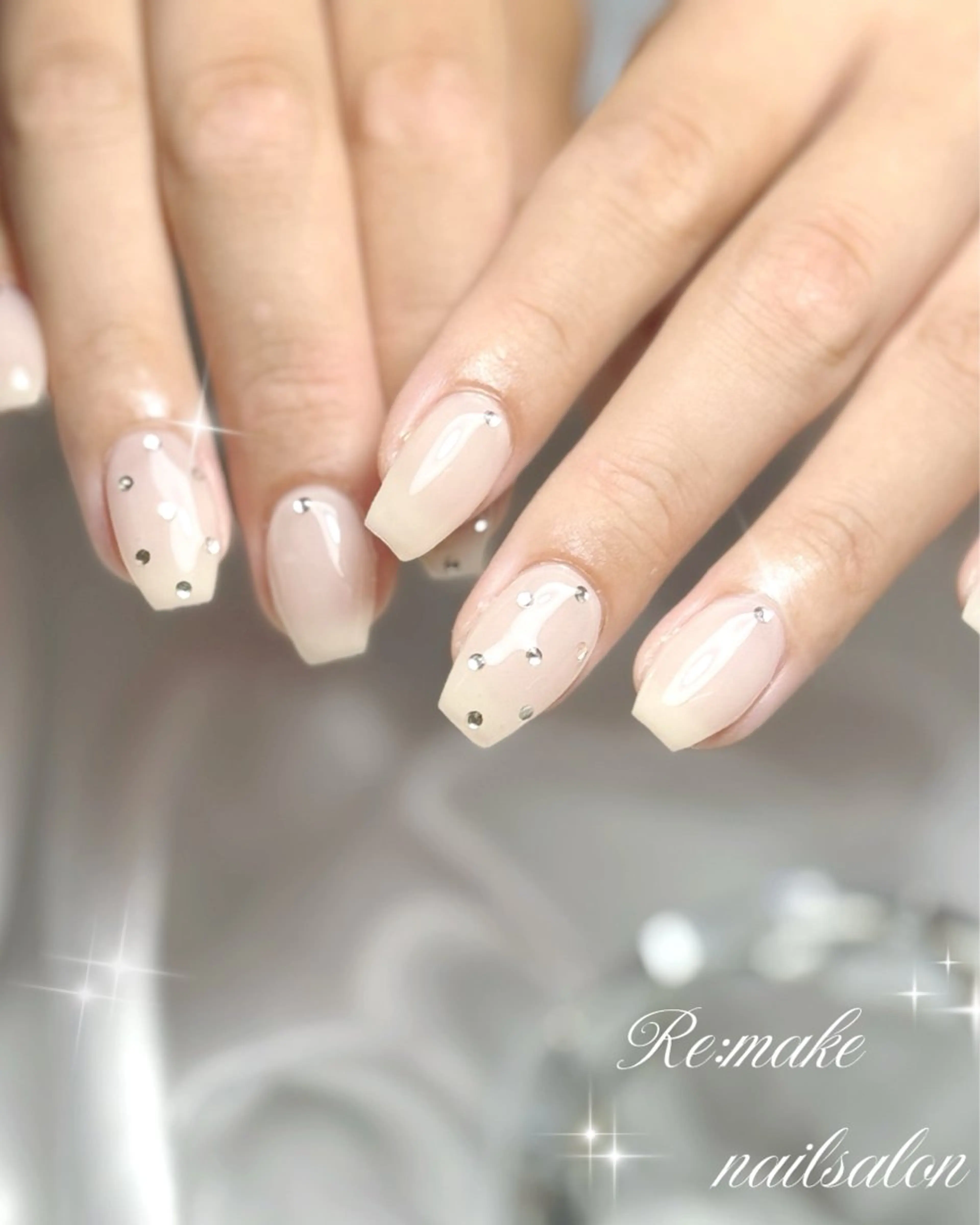 ネイル シンプルネイル ハンドネイル Suetake Shuriのネイルデザイン