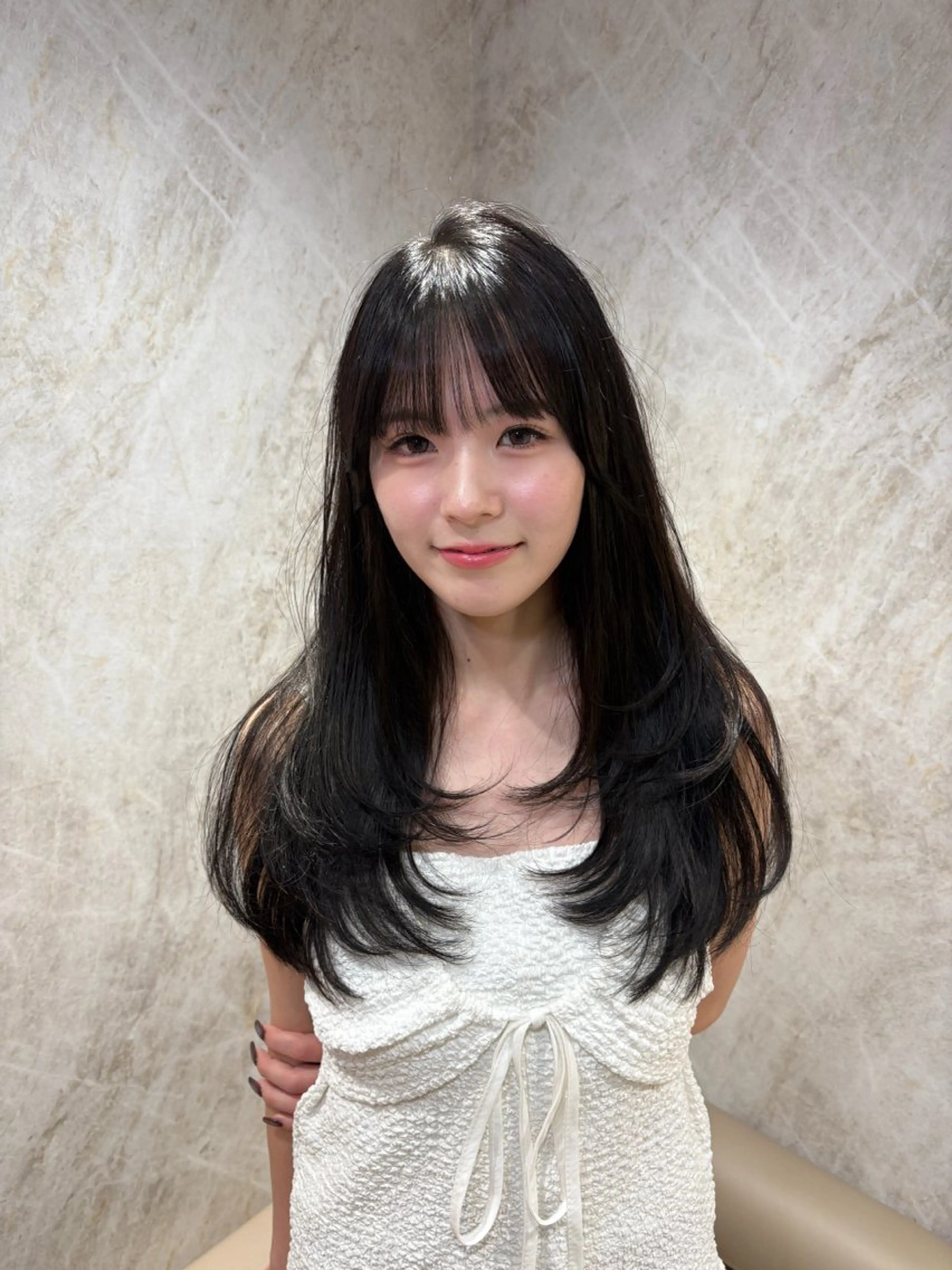 ロング 顔周りカット レイヤーカット 顔周りレイヤーカット /髪質改善/ゆう🤍のヘアスタイル