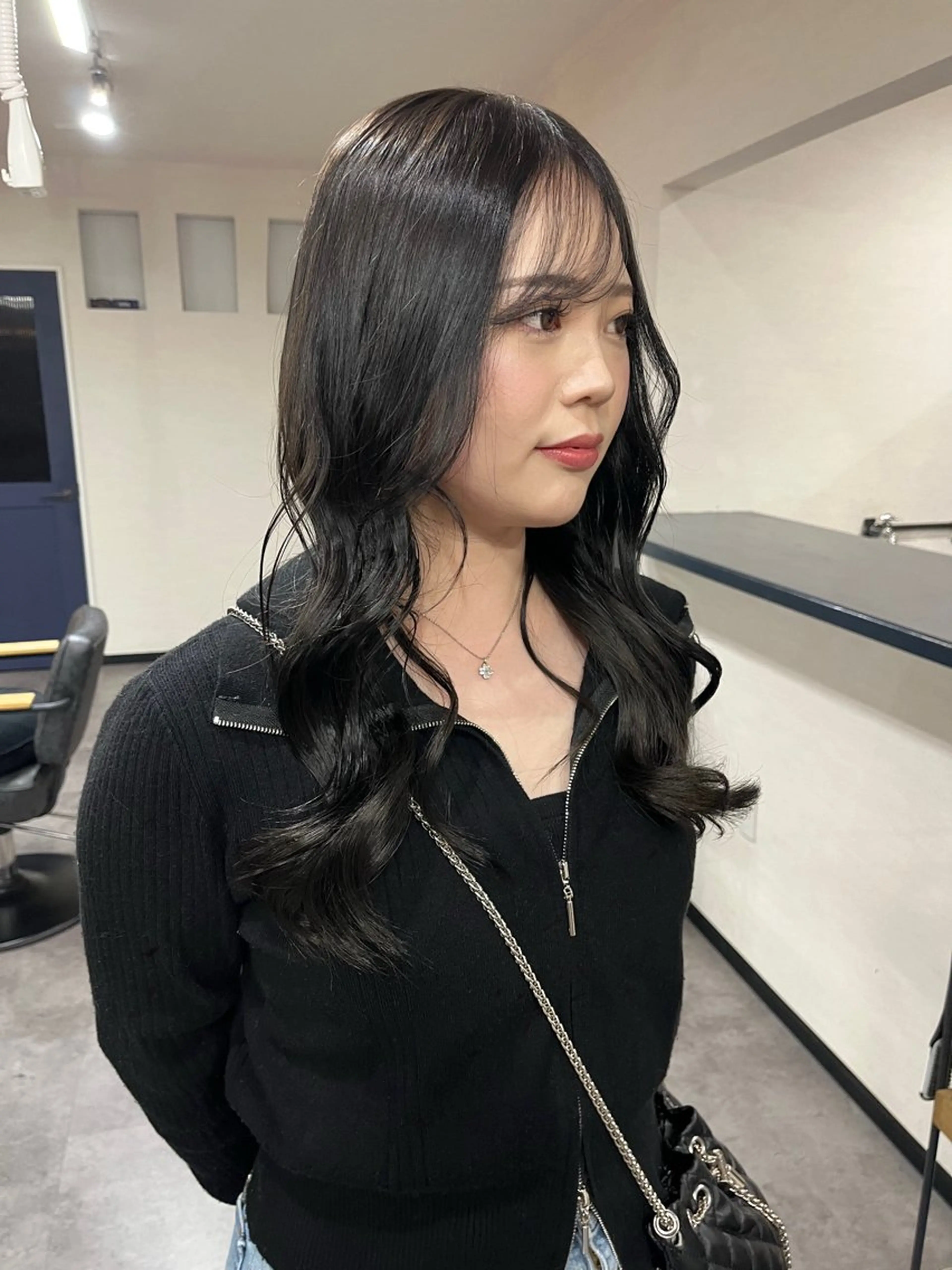 ロング カラー 鳥居 叶夢のヘアスタイル