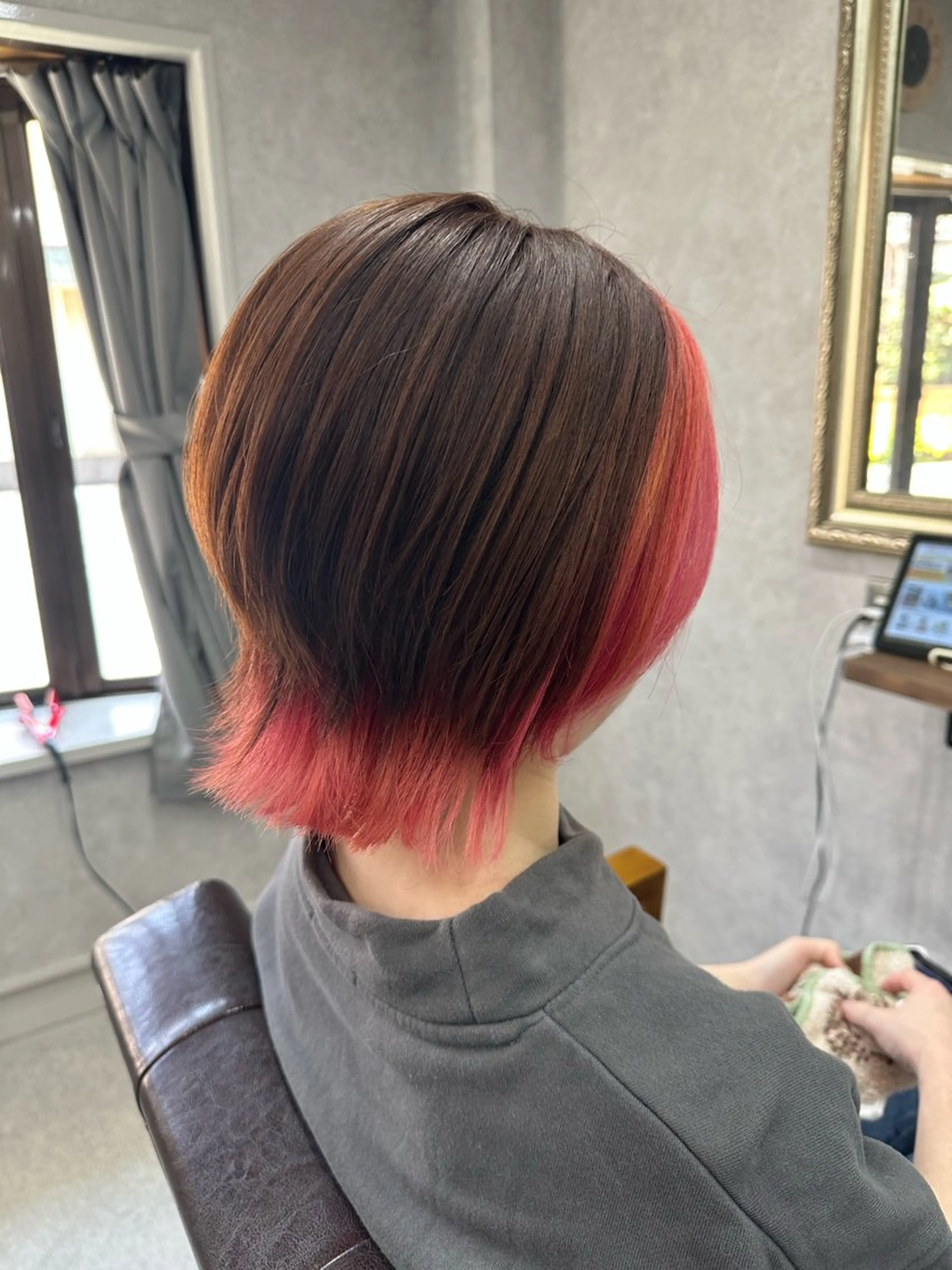 ミディアム カラー カット ヘアカラー トリートメント Lien 深井店のヘアスタイル