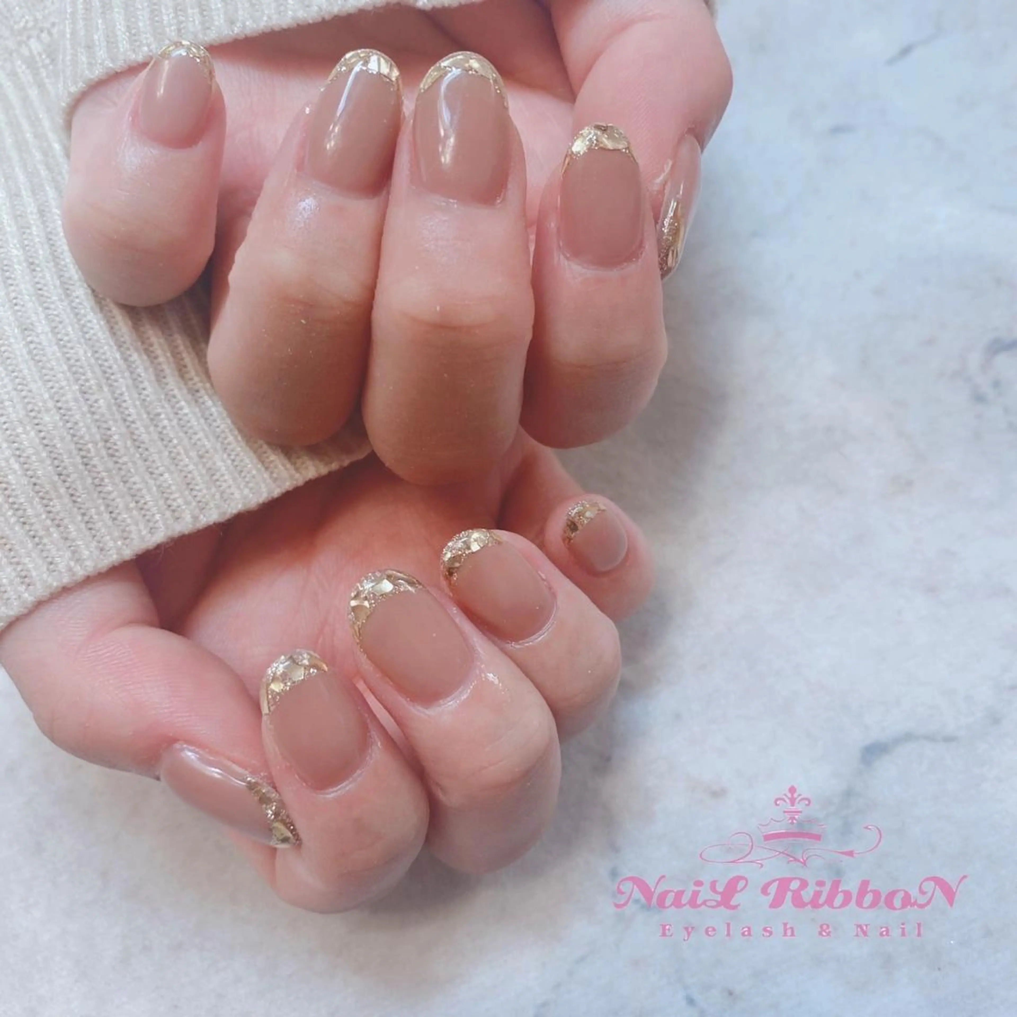 ネイル ネイルリボン 受付スタッフのネイルデザイン