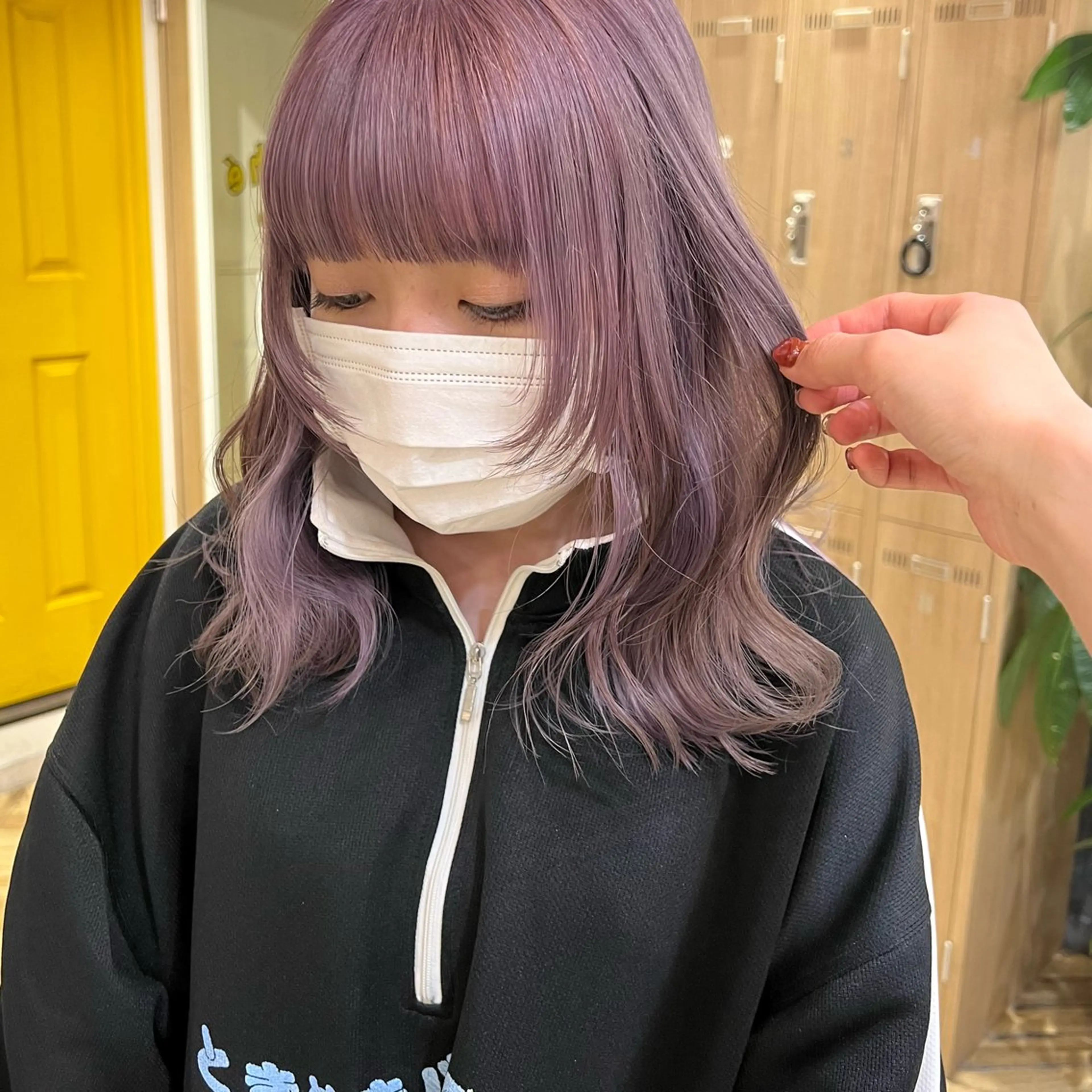 セミロング カラー 艶カラー/韓国顔周り 🎀mamiのヘアスタイル