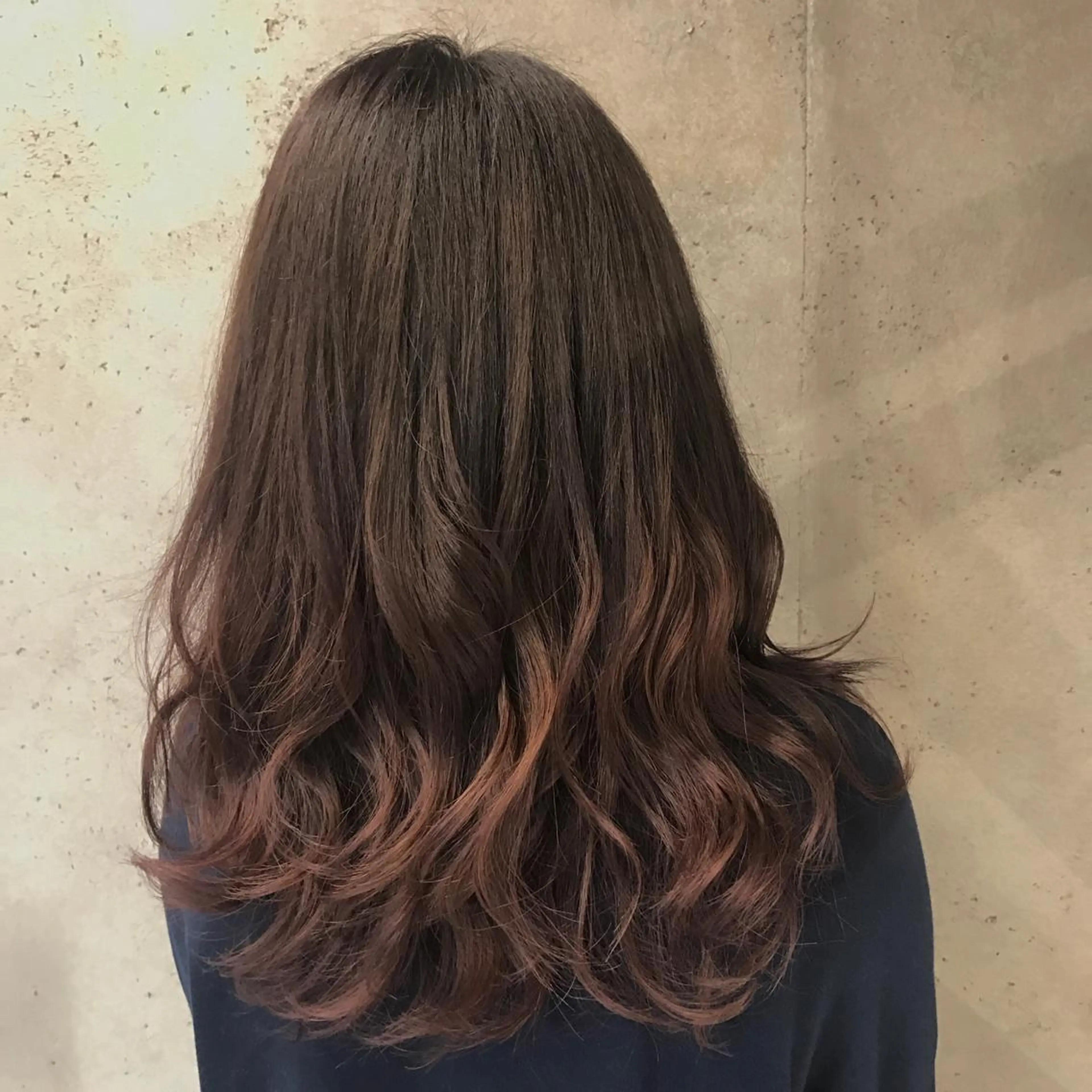ロング カラー にった みずきのヘアスタイル