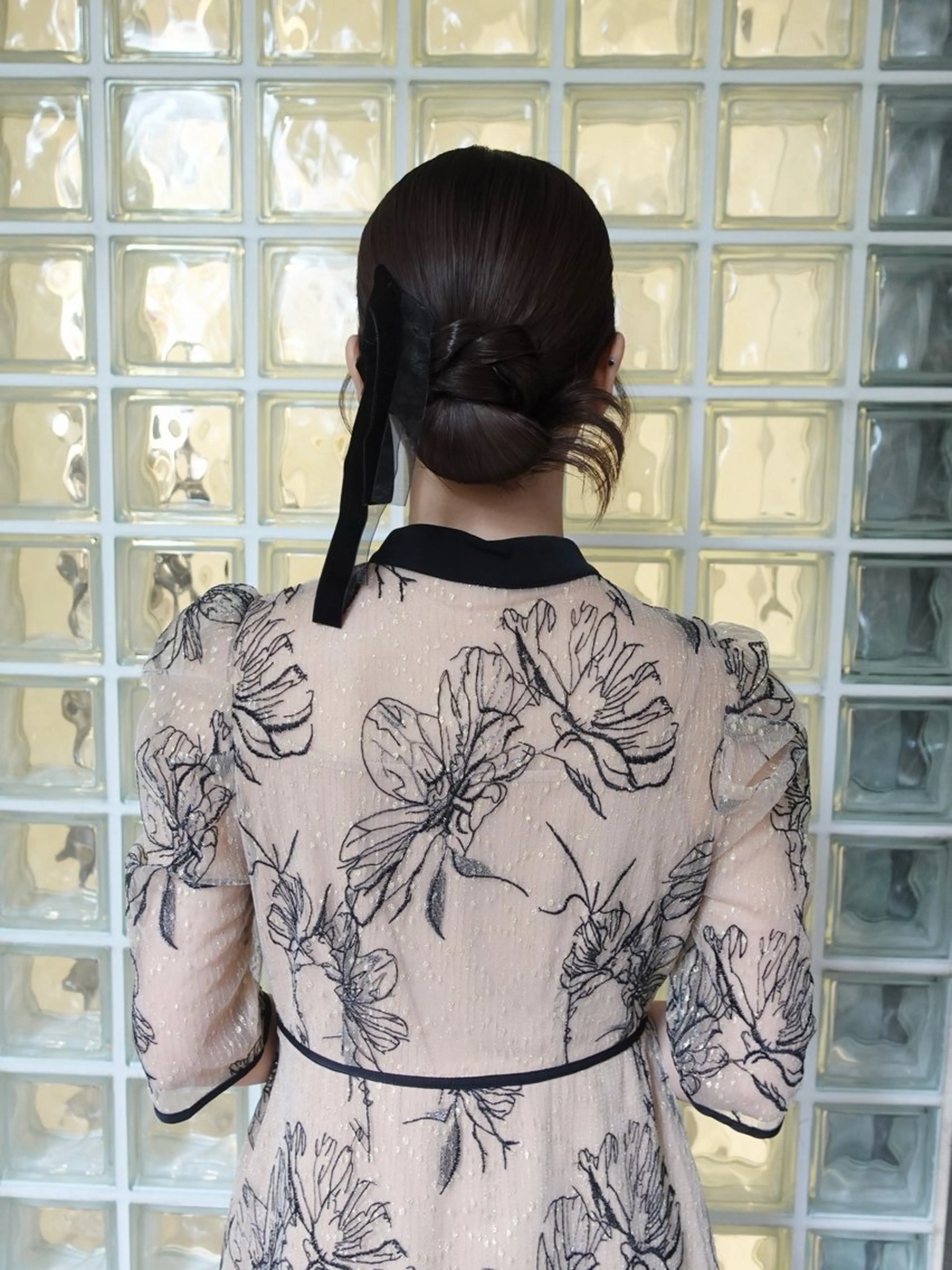 ロング ヘアアレンジ ヘアセット mina 🌷のヘアスタイル