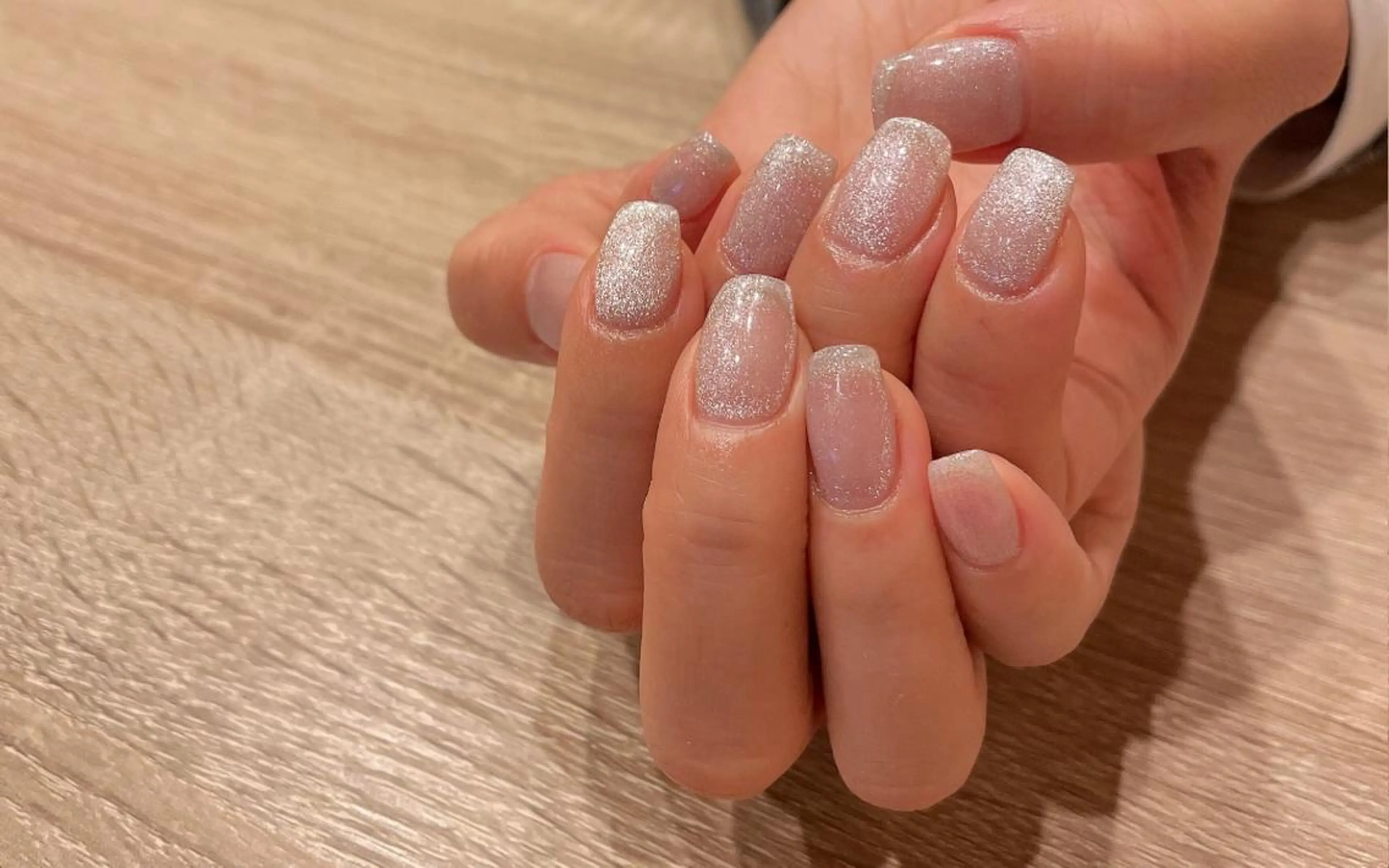 ネイル マグネットネイル ハンドネイル liberté所属・liberté🫧 新小岩のネイルデザイン