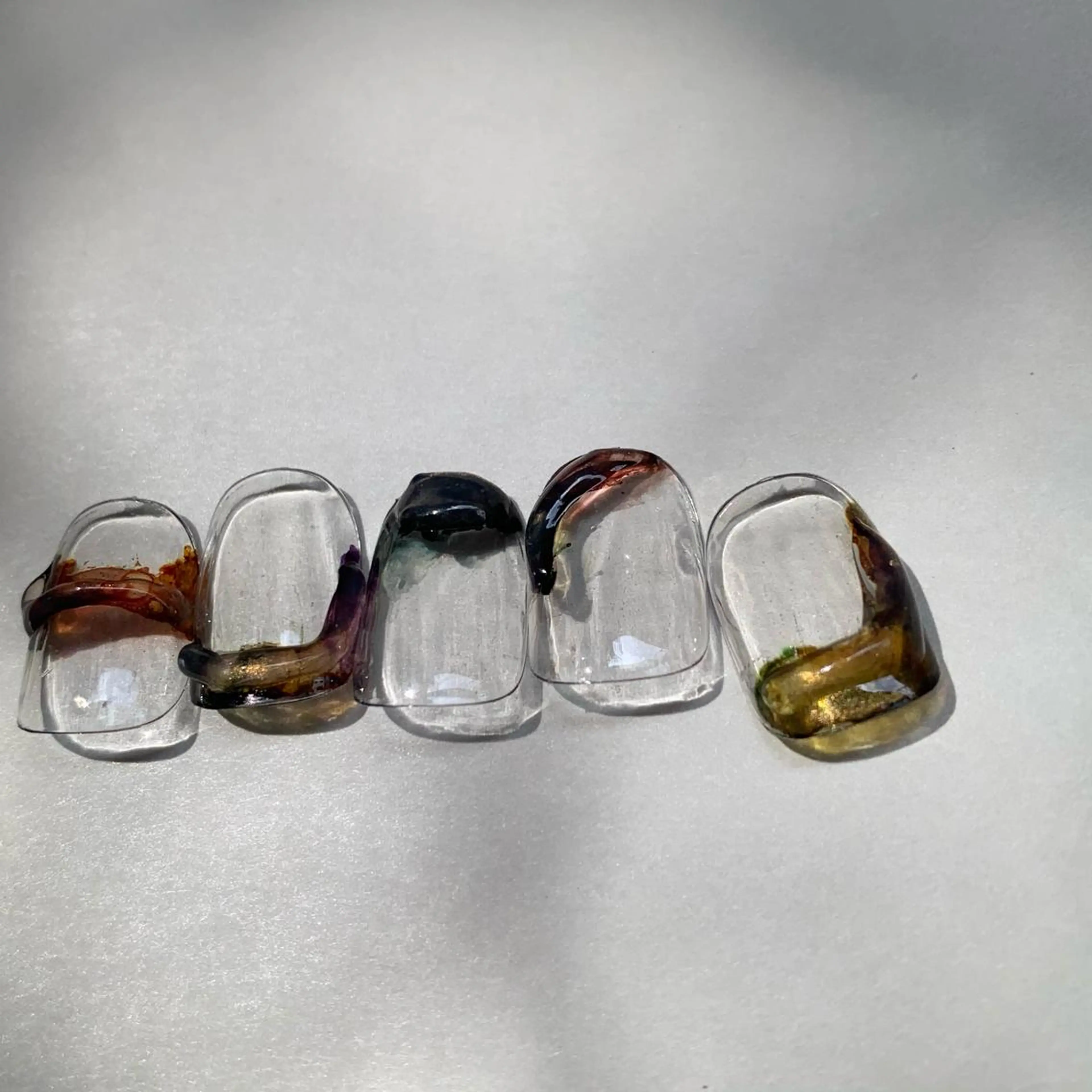 ネイル アートネイル オーロラネイル クリアネイル フットネイル フレンチネイル ハンドネイル アトリエ １０３のネイルデザイン