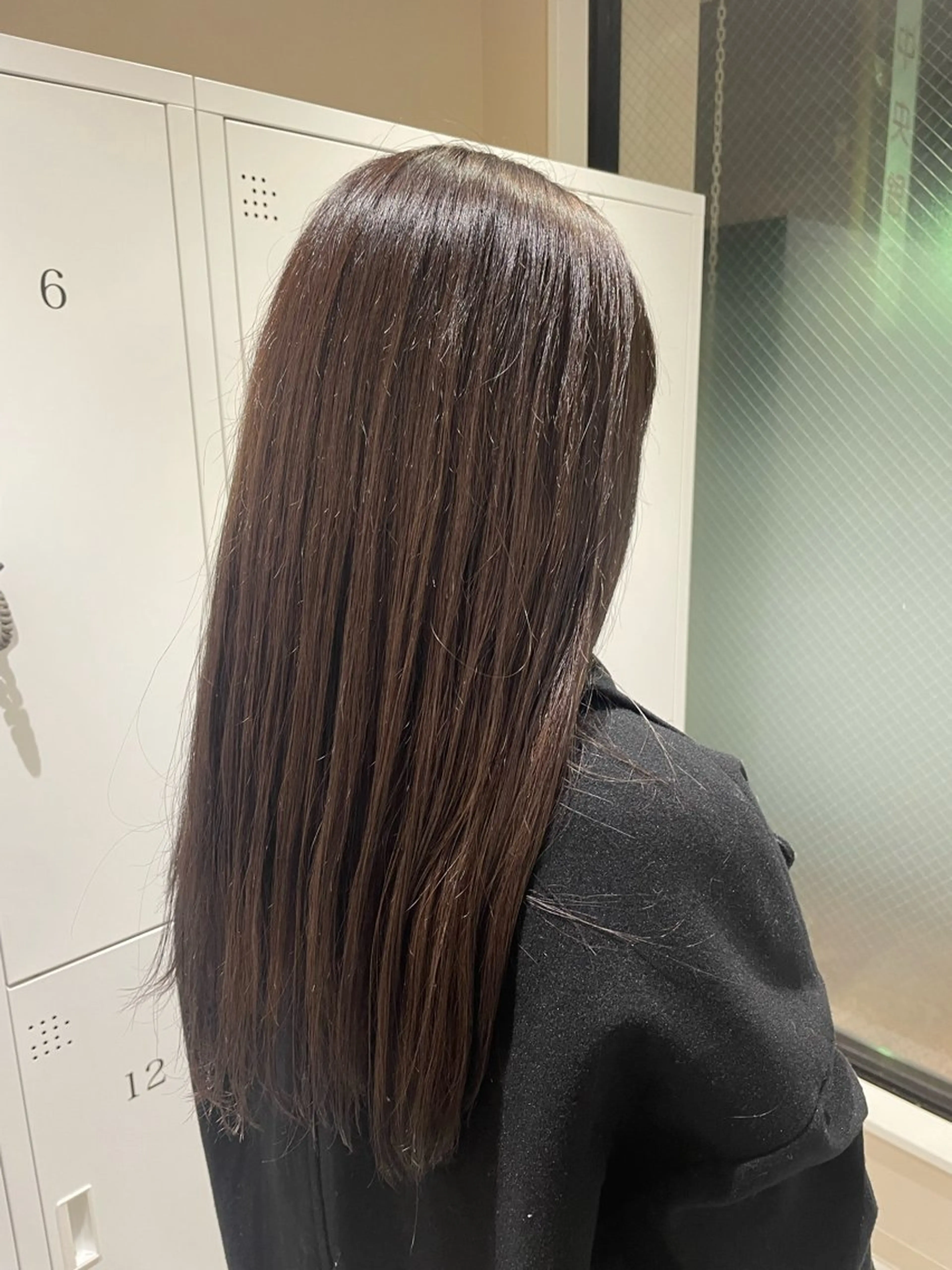 ロング カット 縮毛矯正 韓国風￤髪質改善 🍒Akane🍒のヘアスタイル