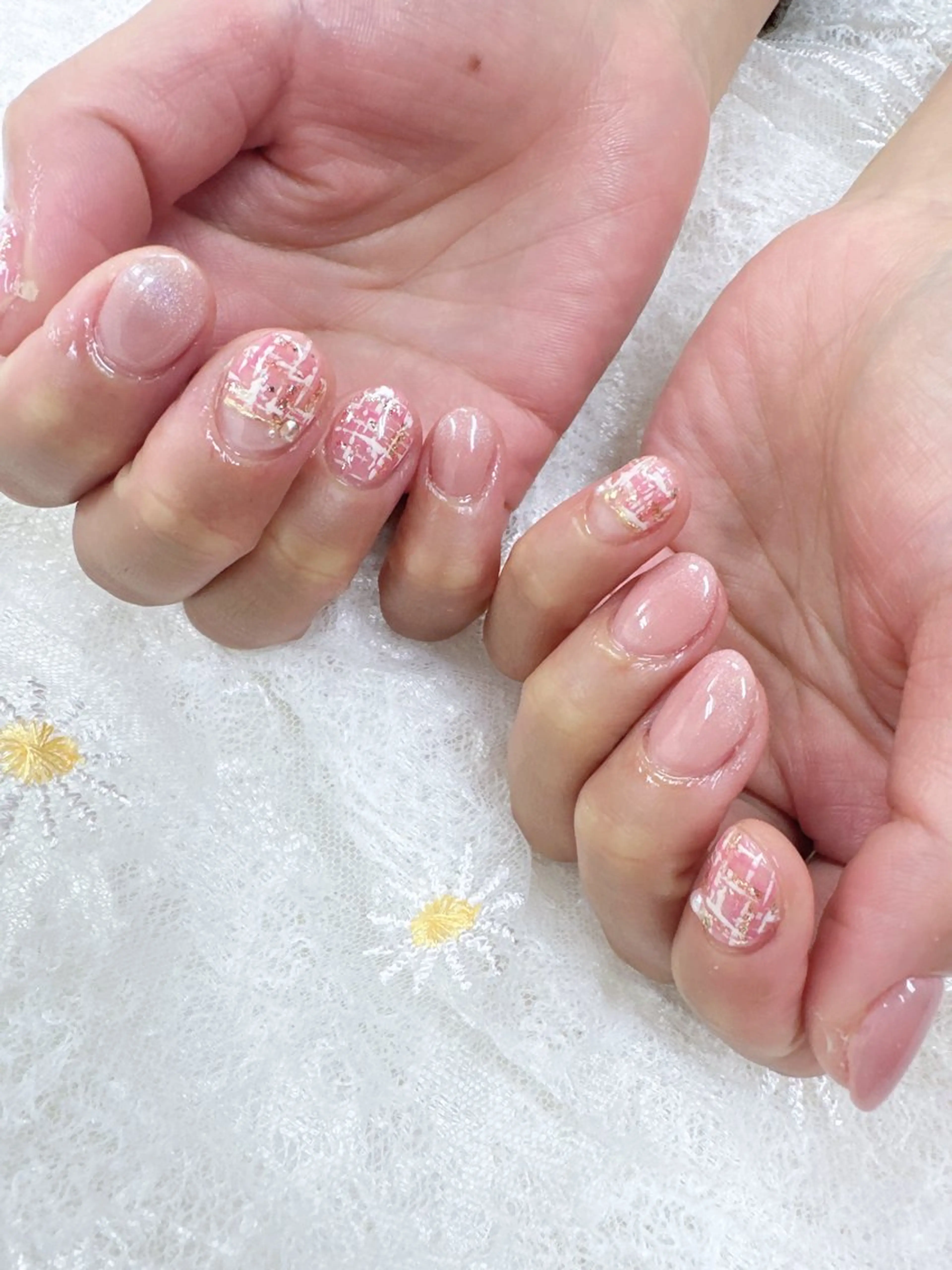 ネイル ハンドネイル カラーズビューティサロン所属・石井 桃子のネイルデザイン