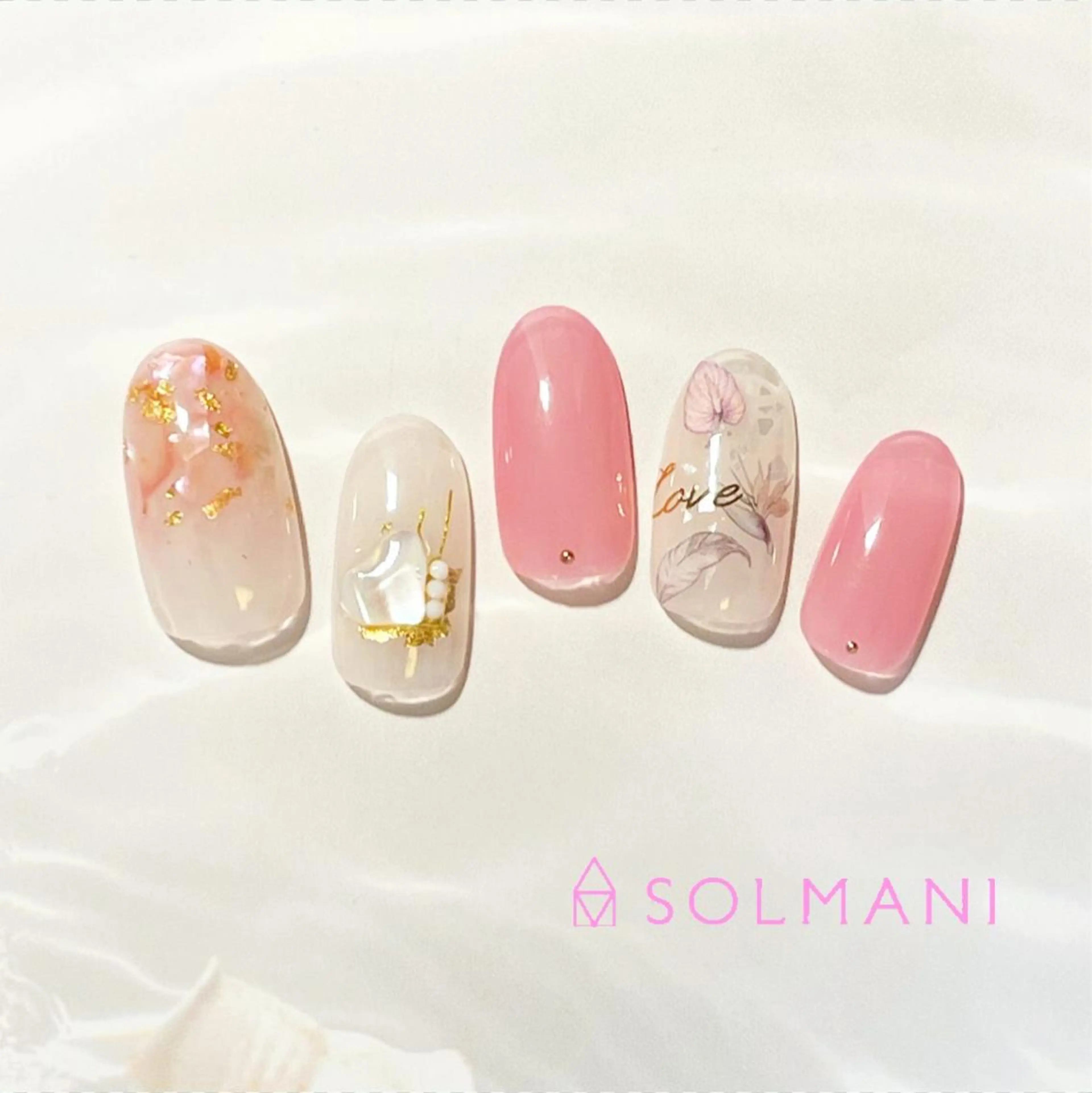 ネイル フラワーネイル SOLMANI 予約担当のネイルデザイン