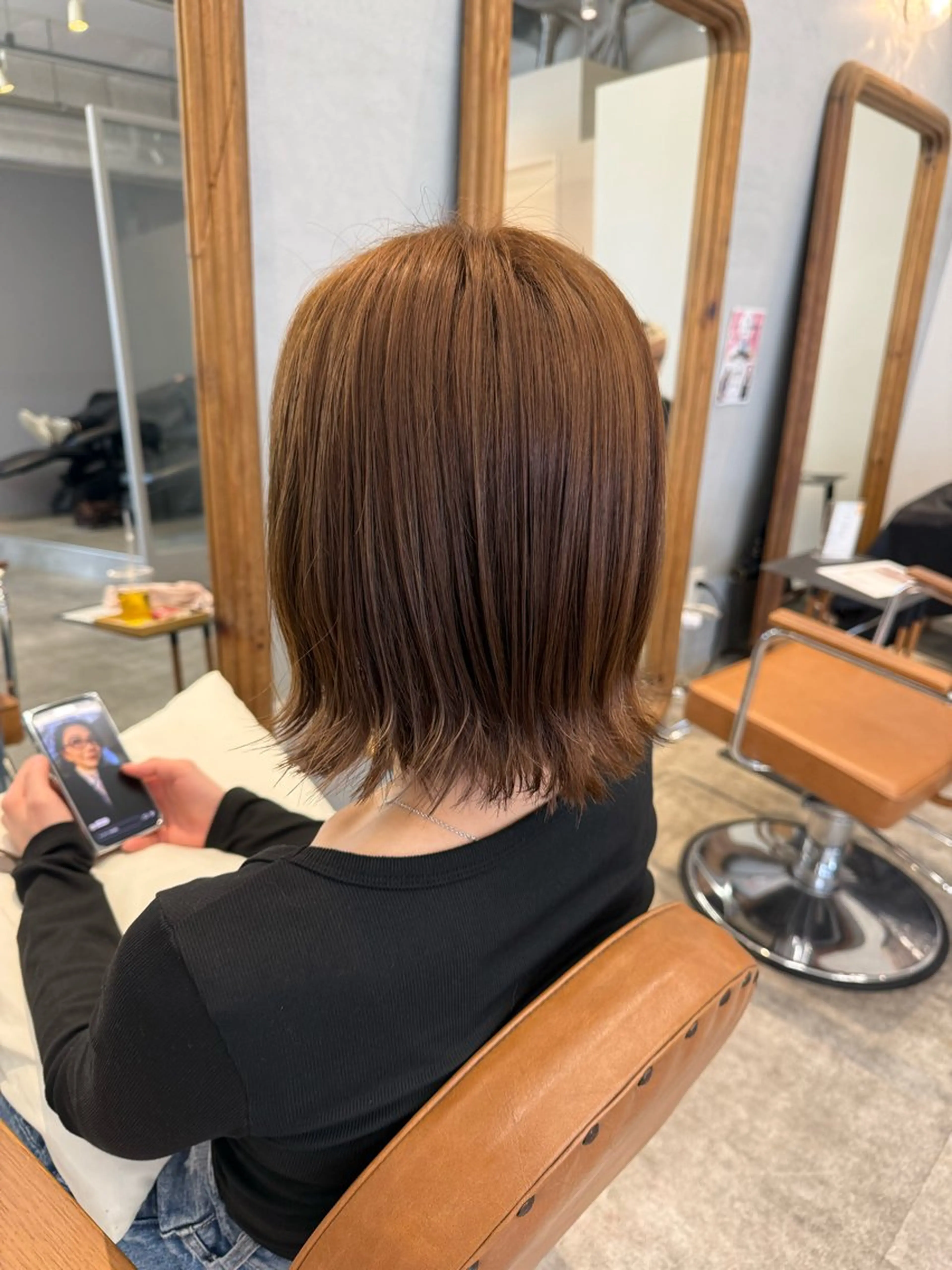 ショート カラー ヘアカラー yuzuhq 暖色カラー♥️のヘアスタイル