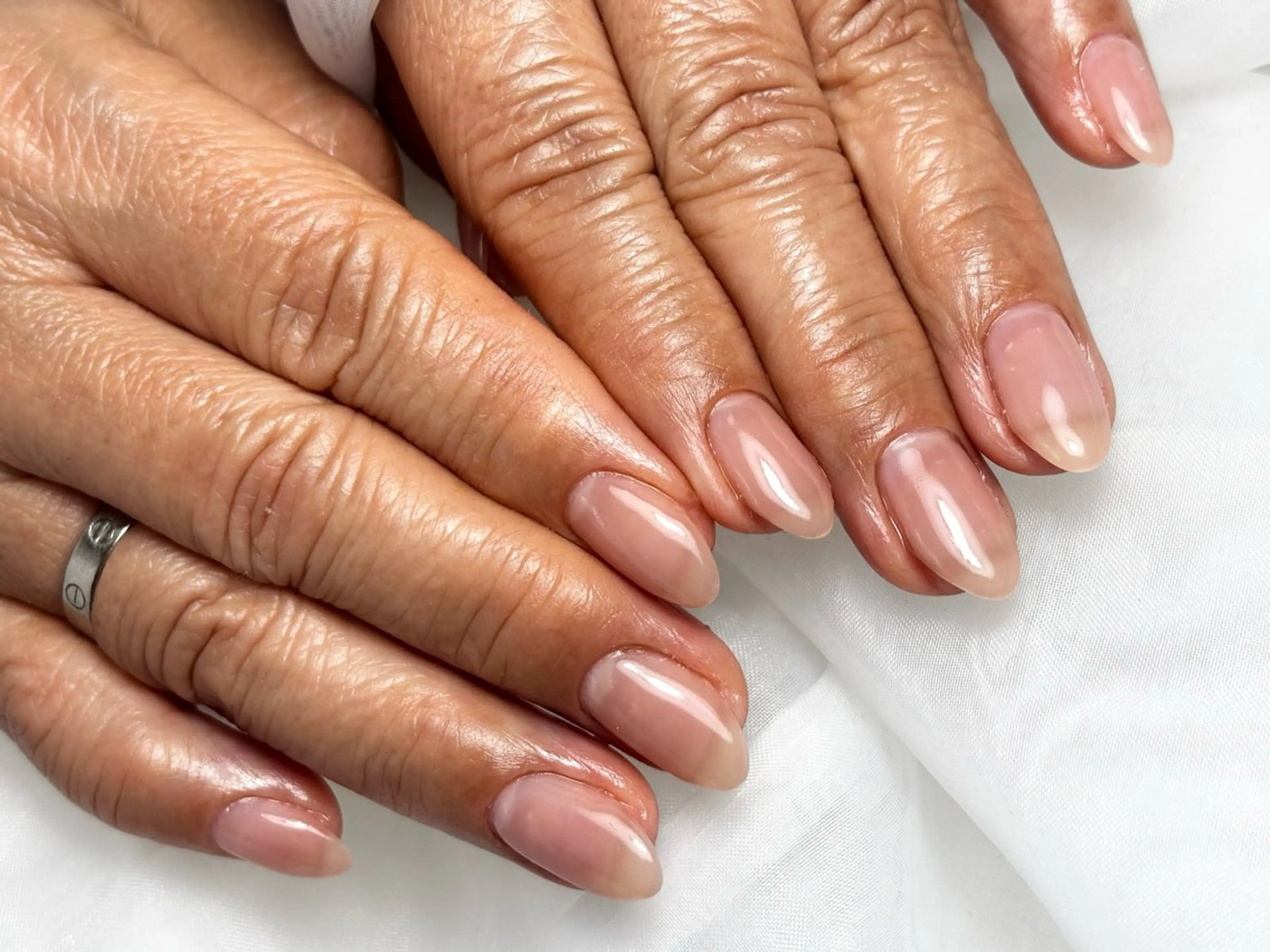 ネイル ワンカラーネイル ハンドネイル MIKA ♡のネイルデザイン