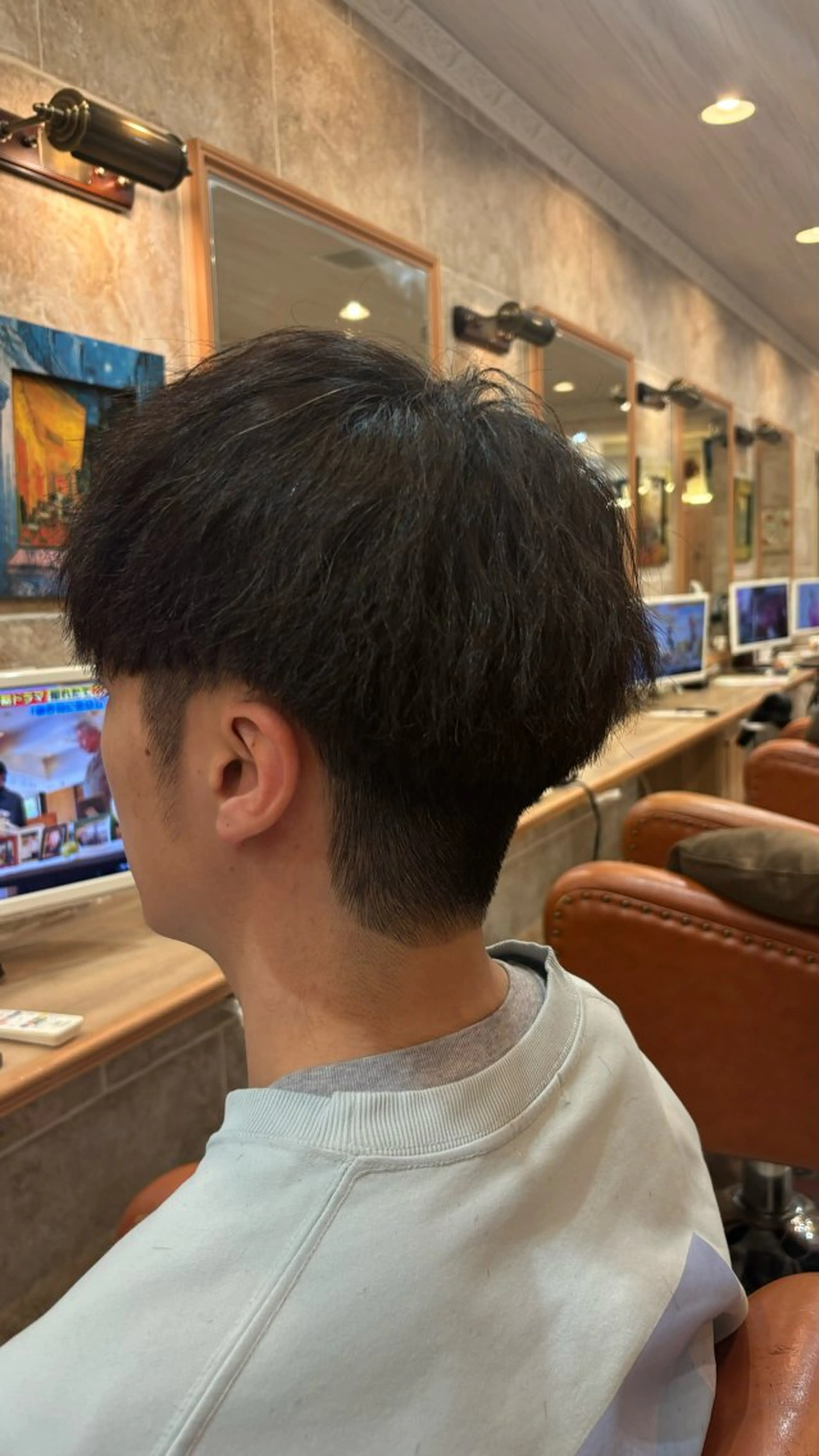 メンズ マッシュ メンズパーマ 刈り上げ カット 松田 唯叶のヘアスタイル