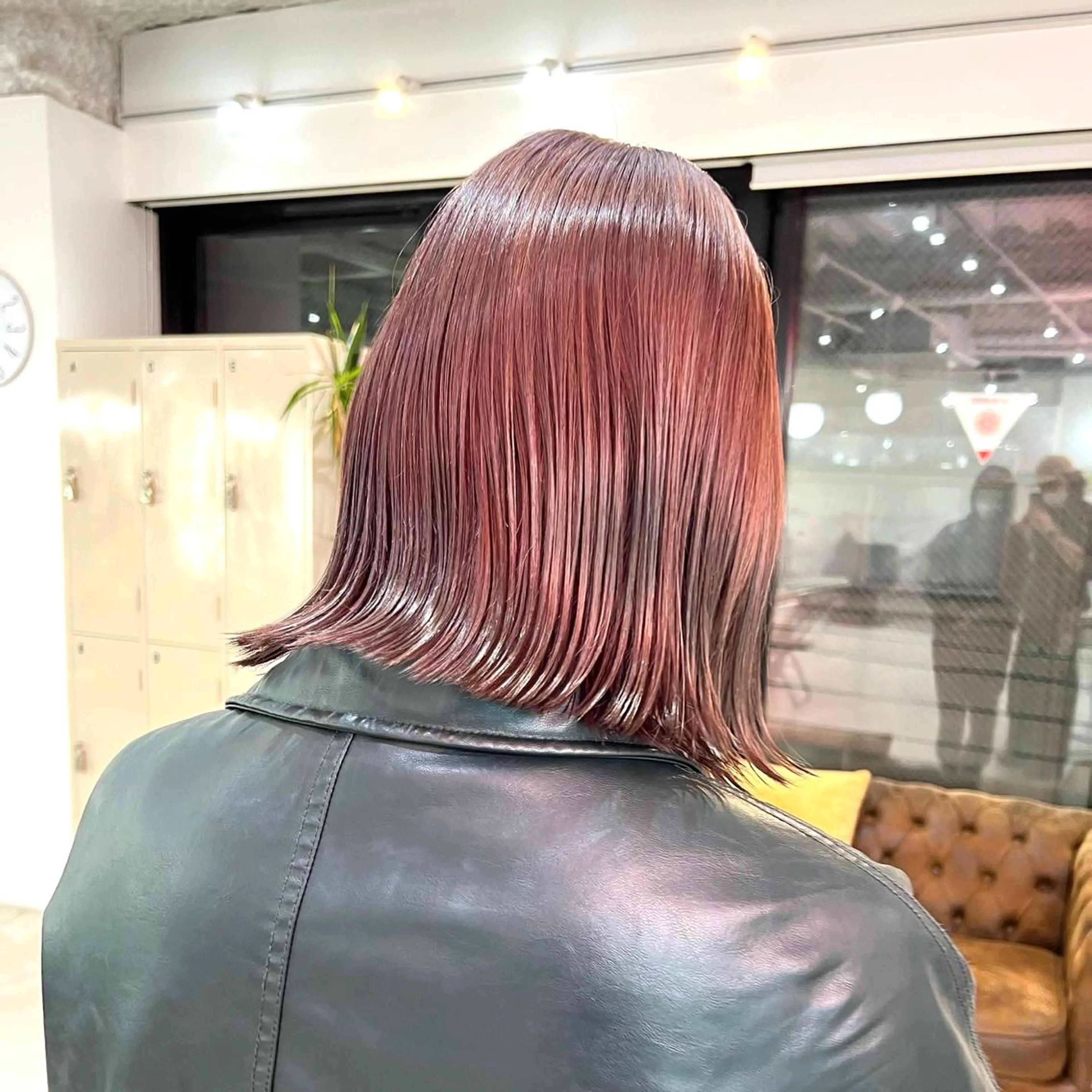 ショート カラー ヘアカラー トリートメント トレンドボブ /ミリヤのヘアスタイル