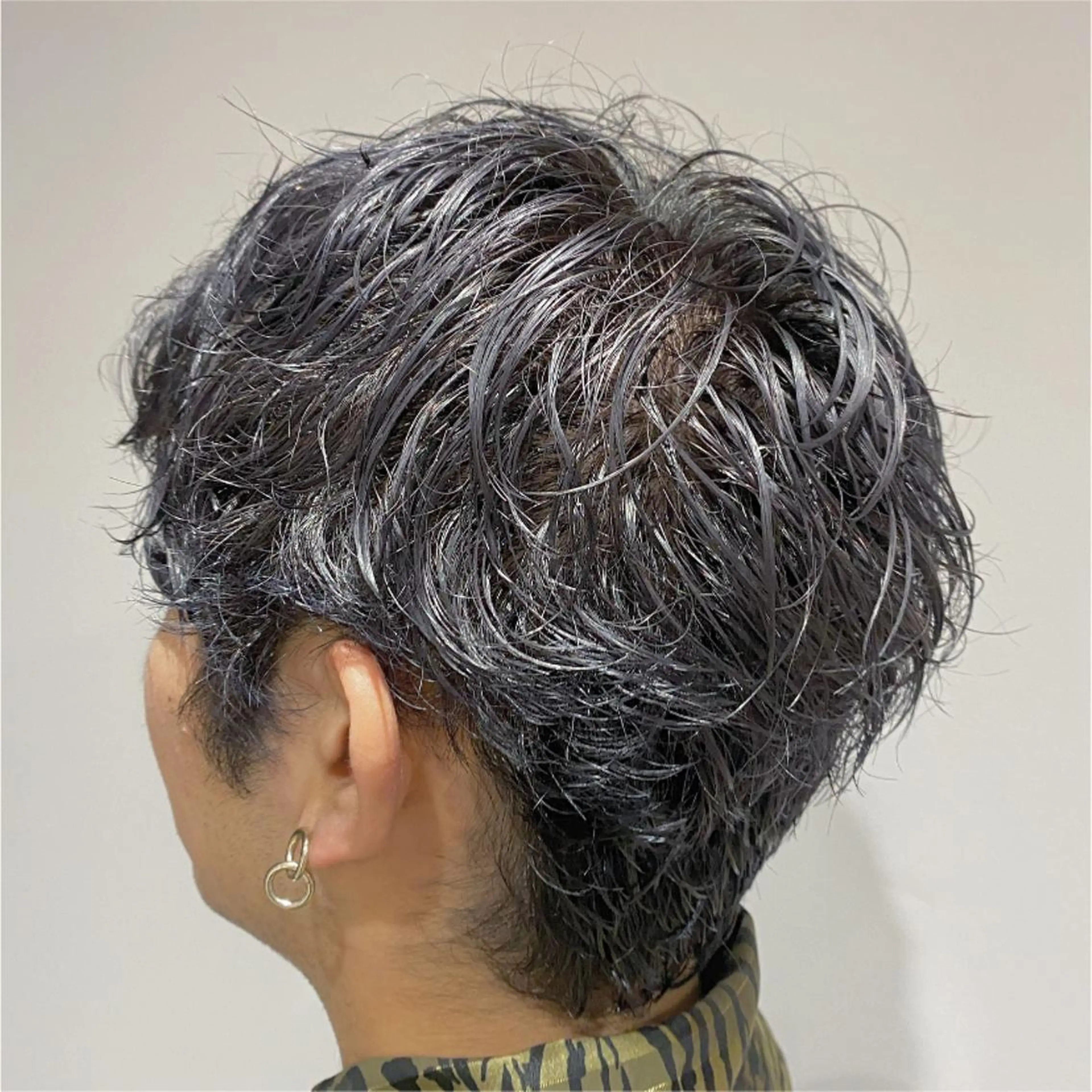 ショート カラー メンズ 増子 祐太朗のヘアスタイル