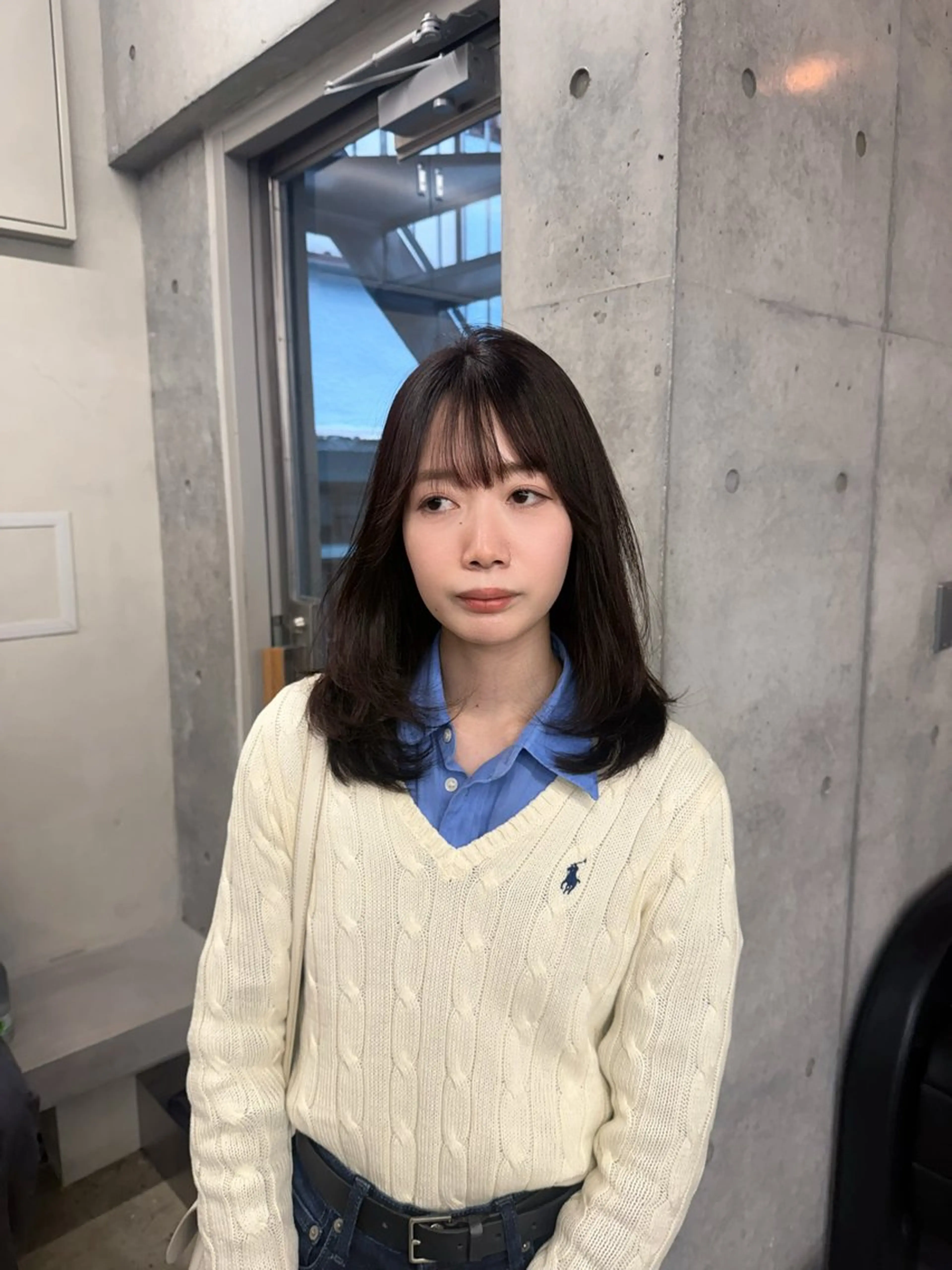 ロング カラー ロングレイヤー アッシュ ベージュカラー ブリーチ 透明感カラー カット ヘアカラー トリートメント 誰より丁寧なカット/ 小林輝/レイヤーのヘアスタイル