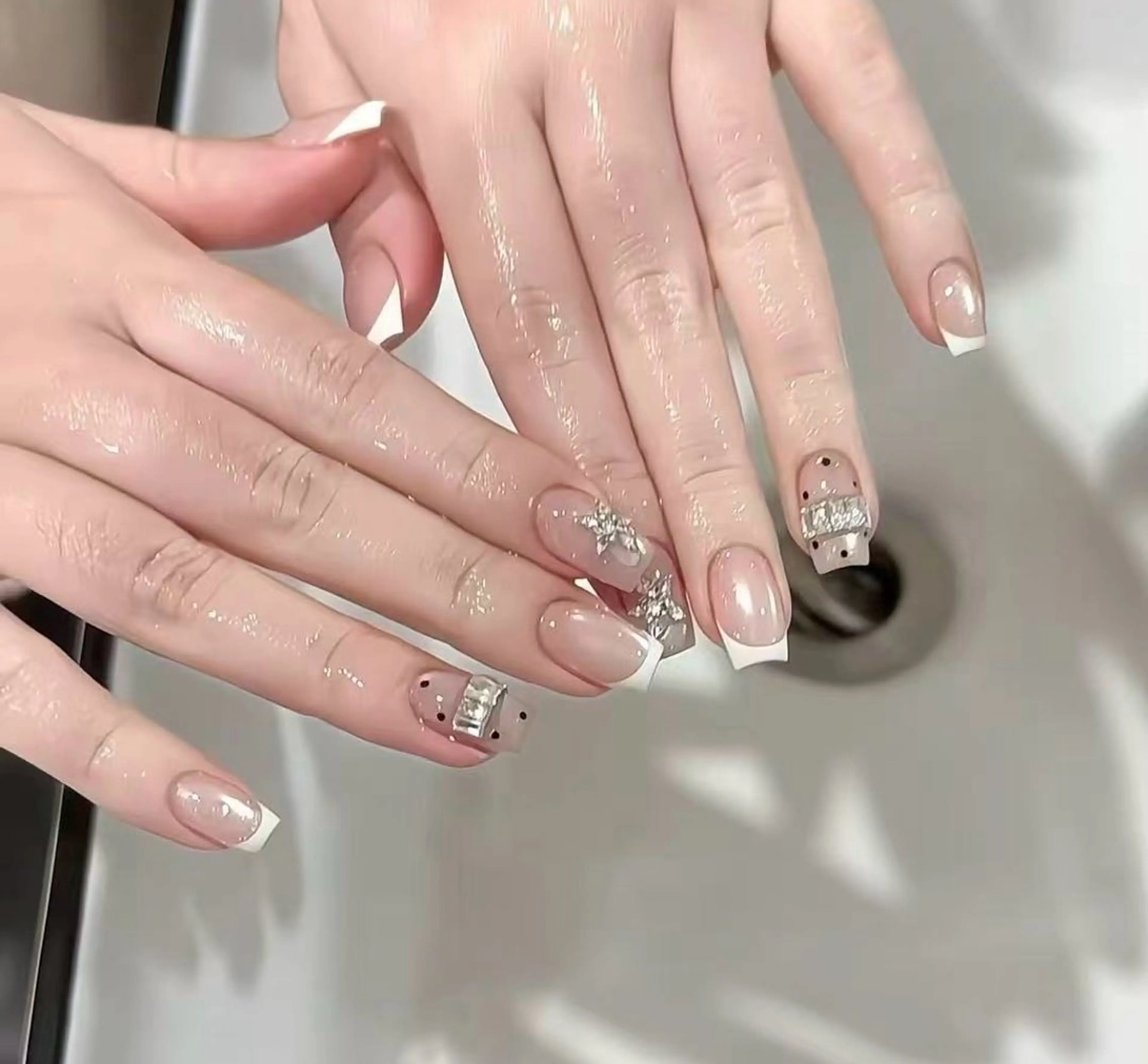 ネイル ETELUNA Nail 銀座店【パラジェル/フィルイン/チップスカルプ/マグネット/ニュアンス】所属・周 テイのネイルデザイン