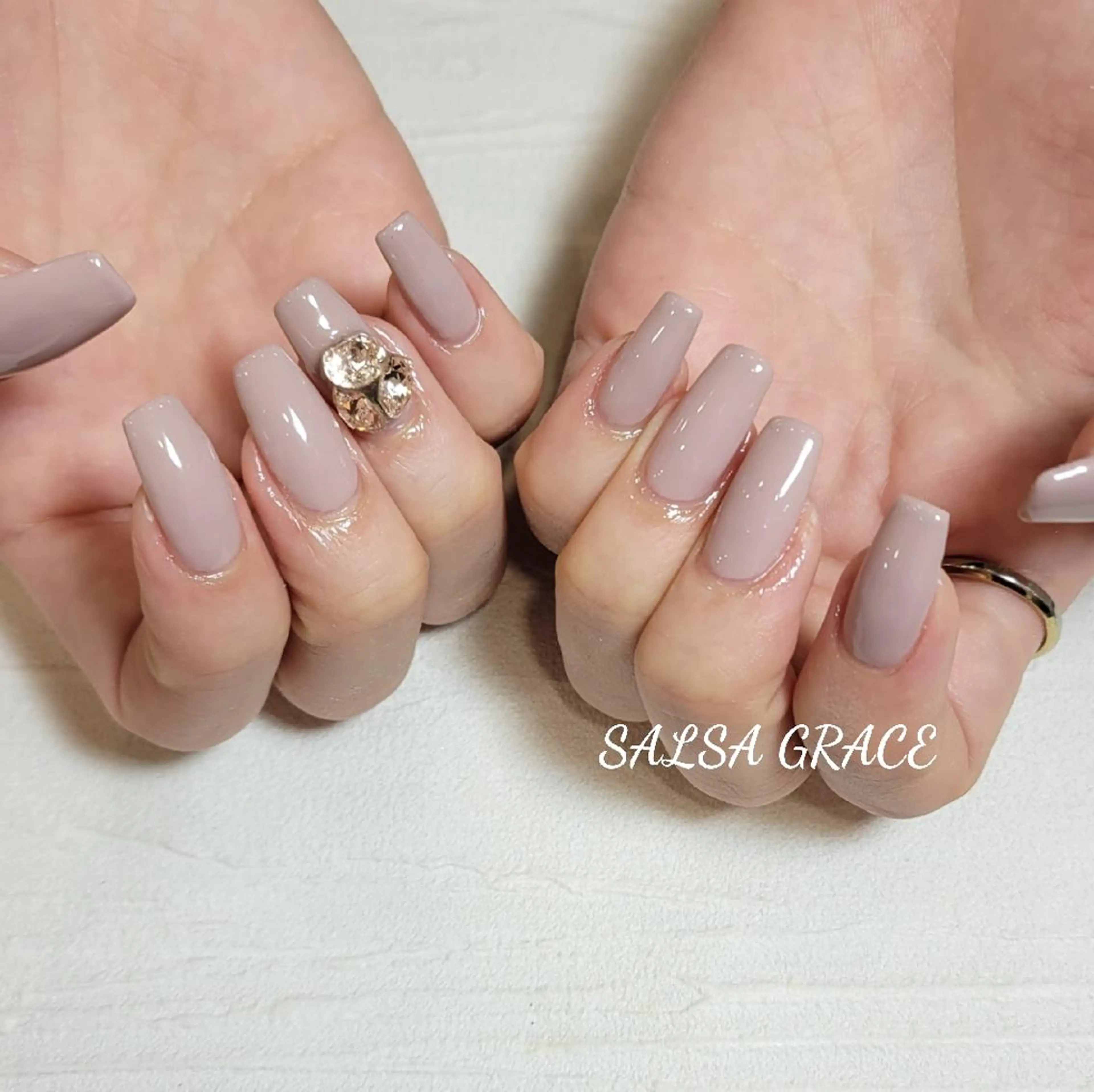 ネイル ストーンネイル 武藤 公美のネイルデザイン