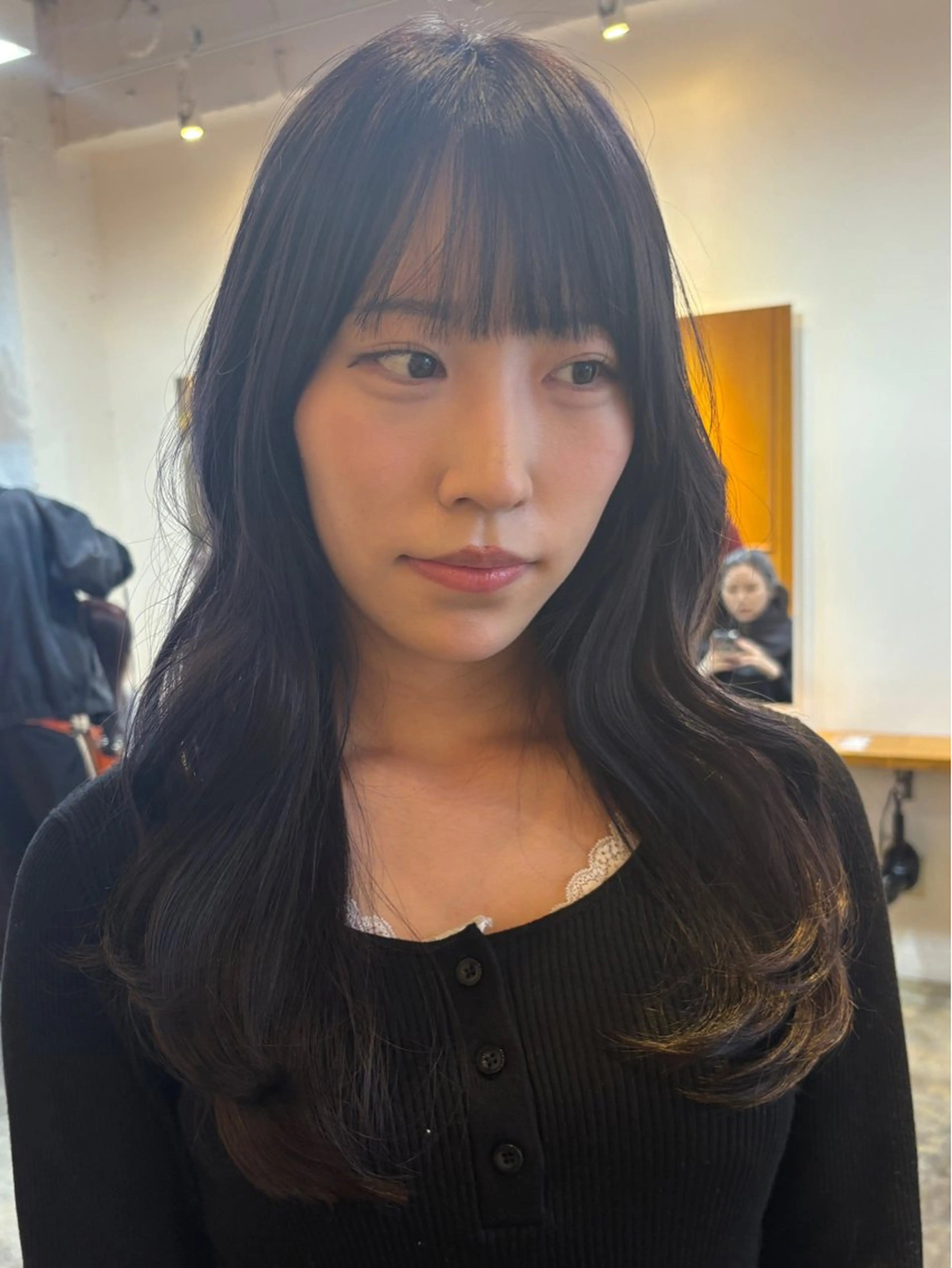 セミロング カラー カット ヘアカラー トリートメント RIN／韓国ヘア レイヤーカットのヘアスタイル