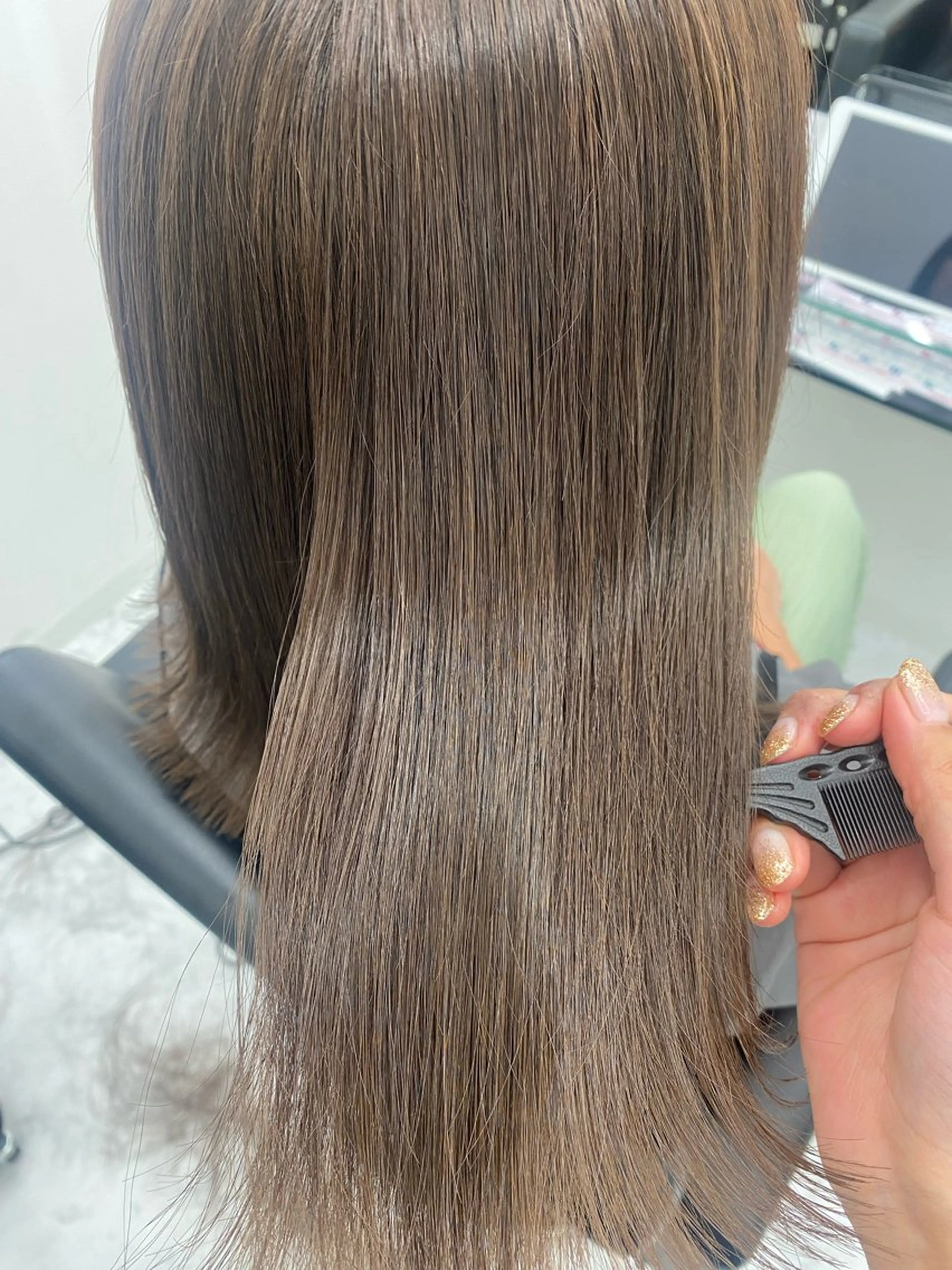 ミディアム トリートメント 酸熱トリートメント カット ヘアカラー トリートメント 髪質改善サロン🫧 セキチサトのヘアスタイル