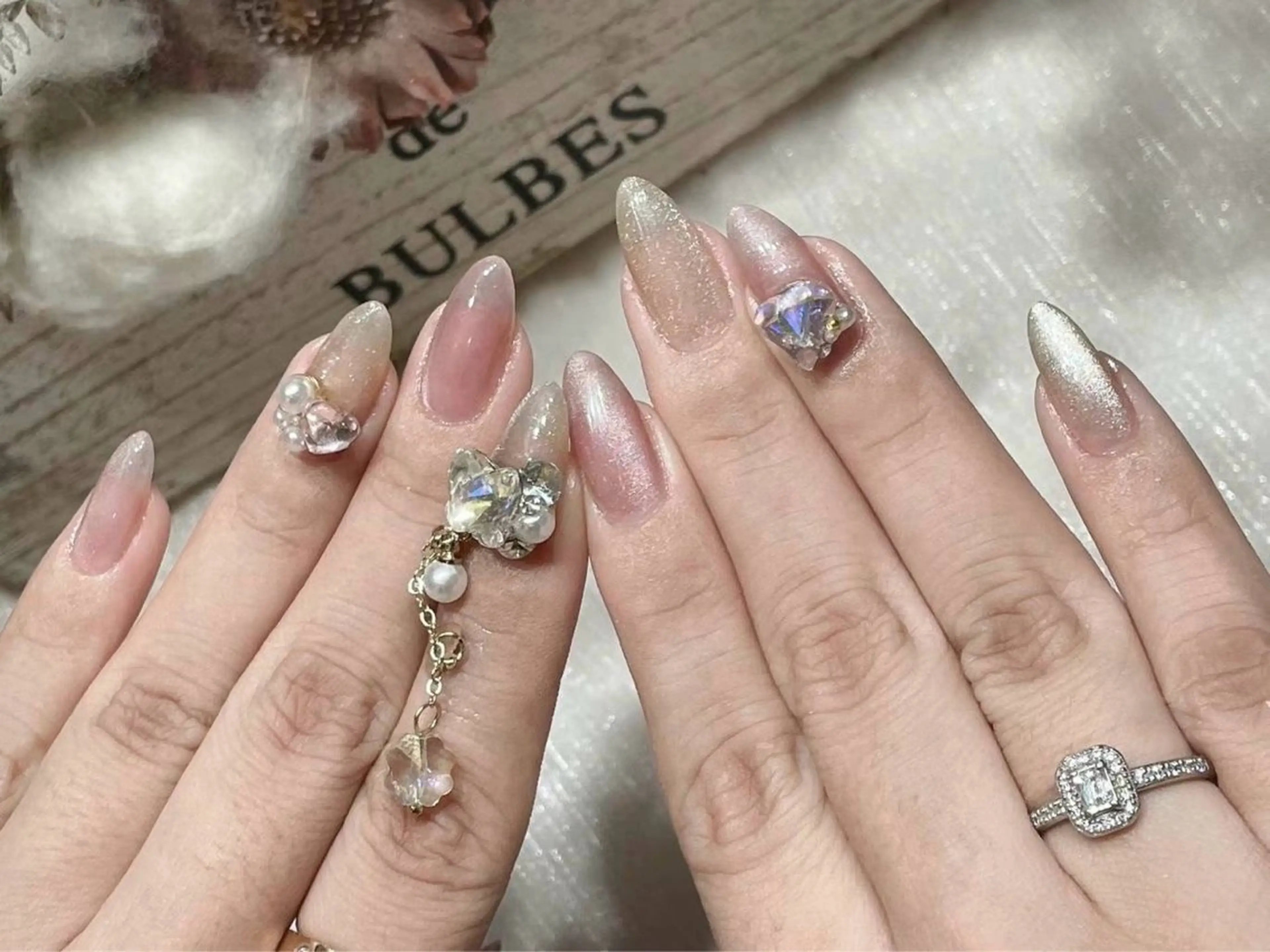 ネイル アートネイル フラワーネイル フットネイル ジェルネイル マグネットネイル Babarla Nailのネイルデザイン