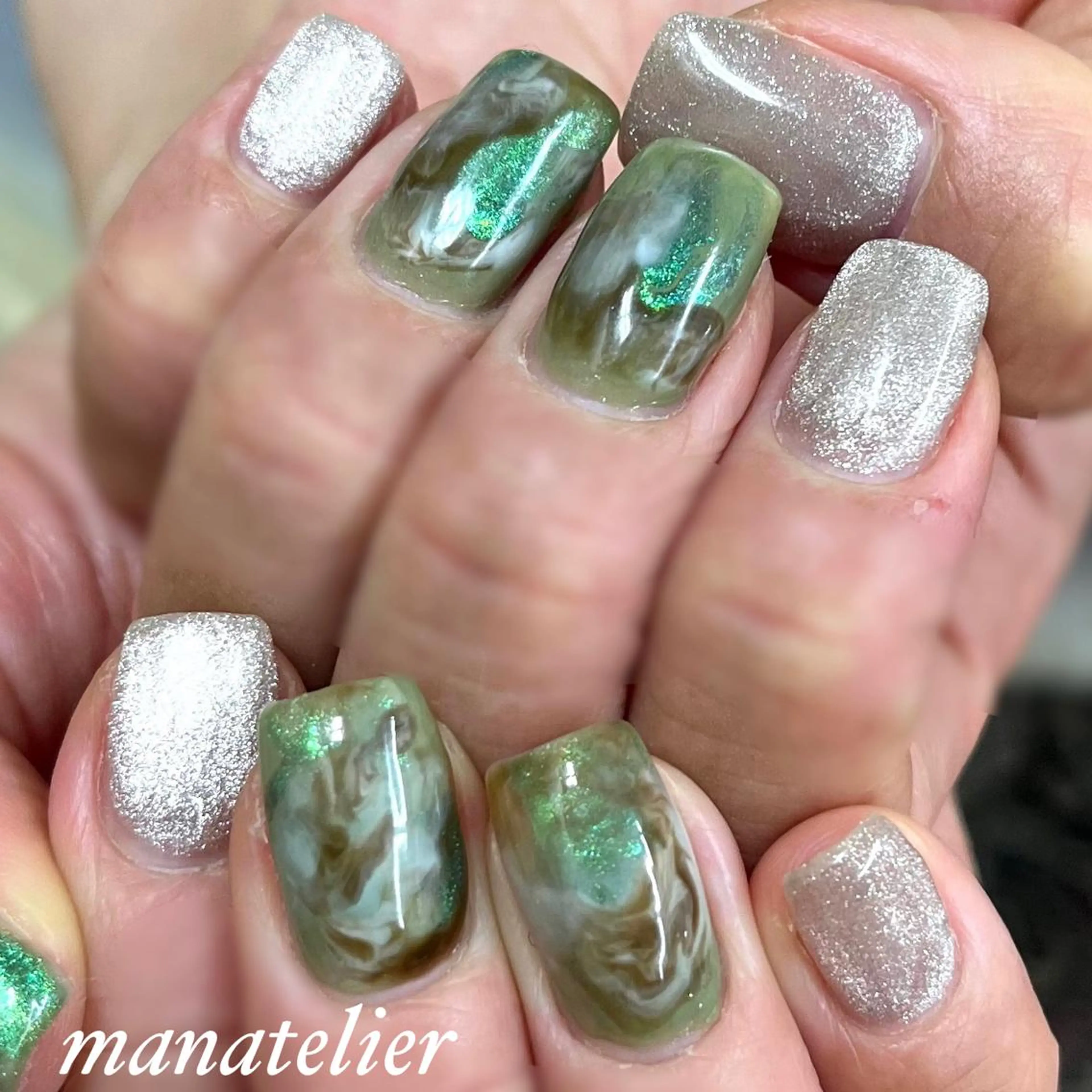 ネイル マグネットネイル ニュアンスネイル ハンドネイル manatelier マナトリエのネイルデザイン