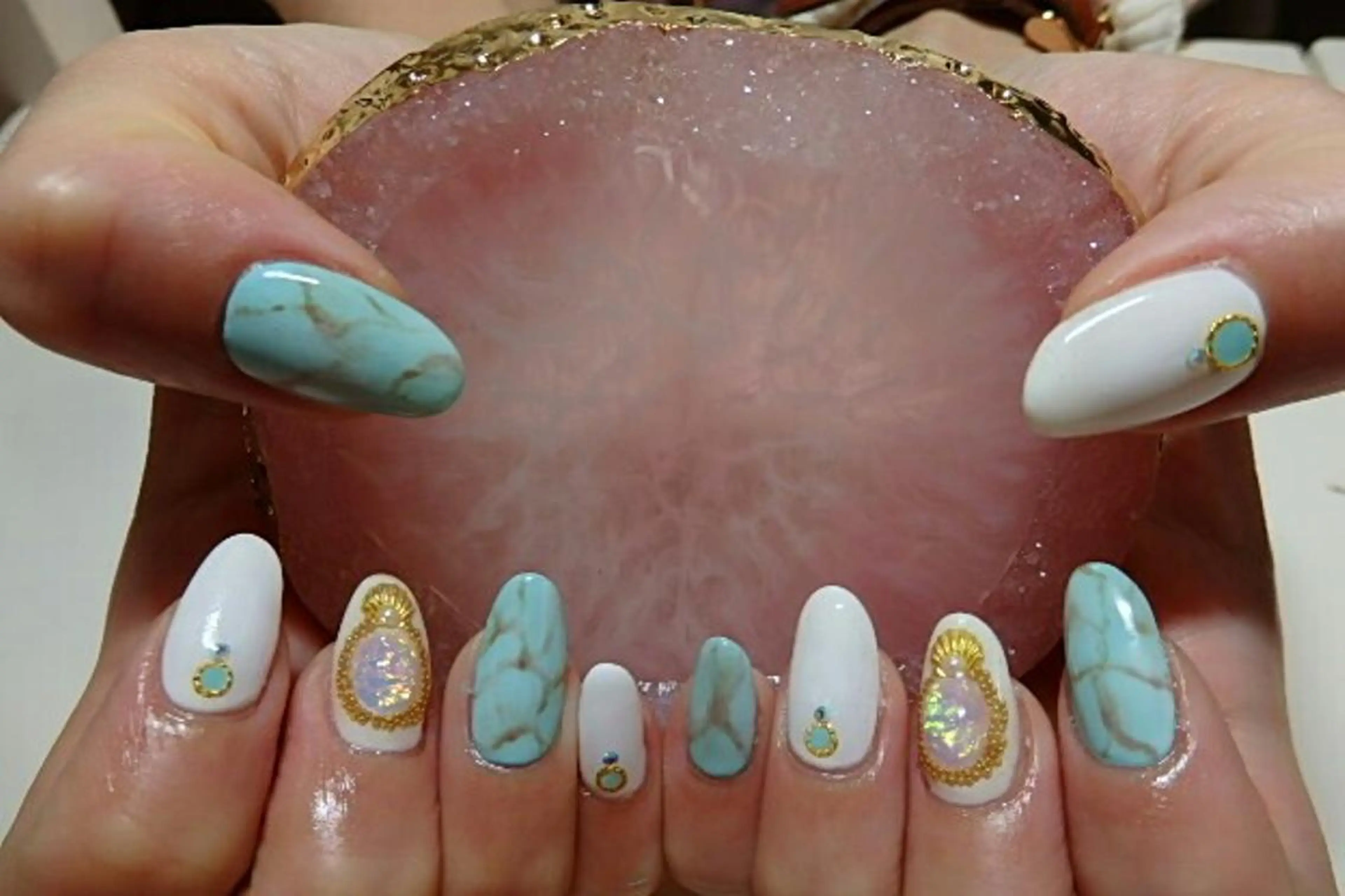 ネイル LAVISH nail salonのヘアスタイル