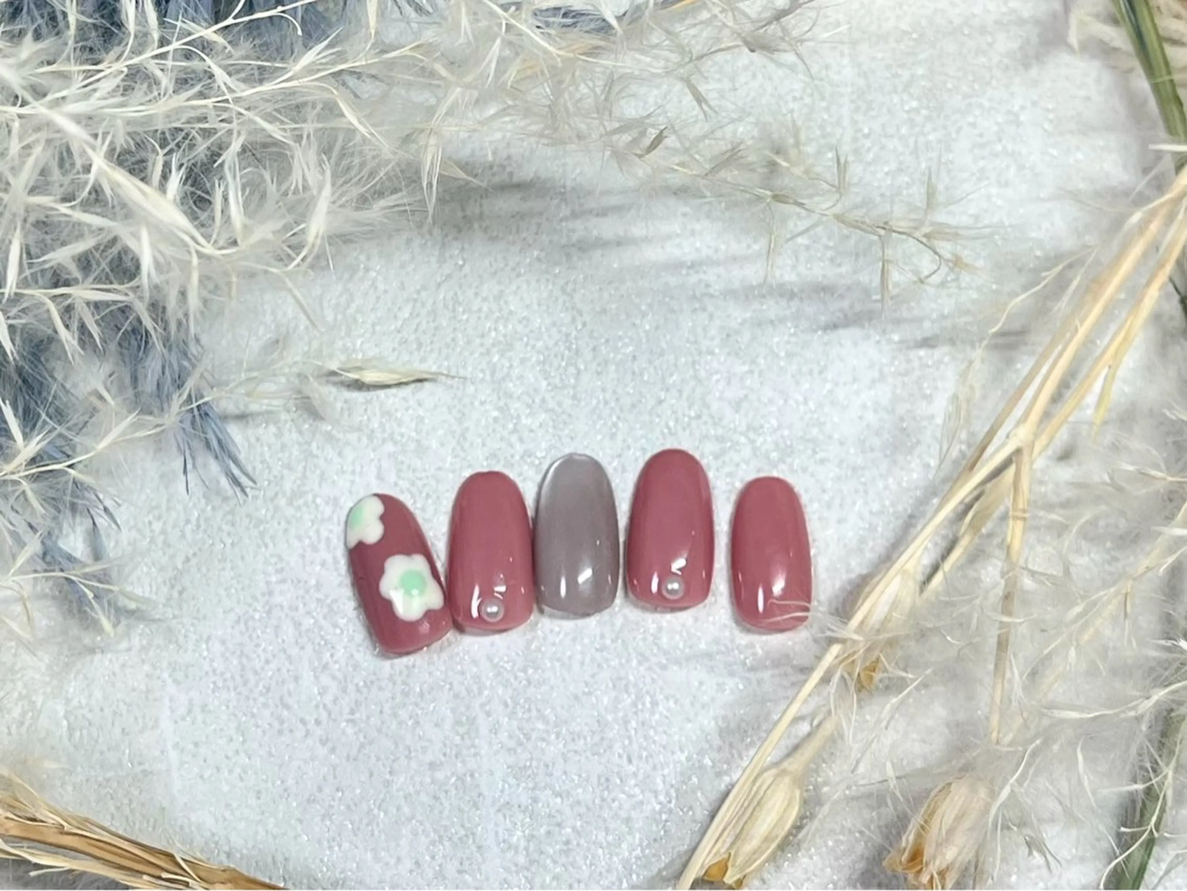 ネイル オーロラネイル 桜ネイル フラワーネイル フットネイル フレンチネイル ハンドネイル kiki nail たまプラーザのネイルデザイン