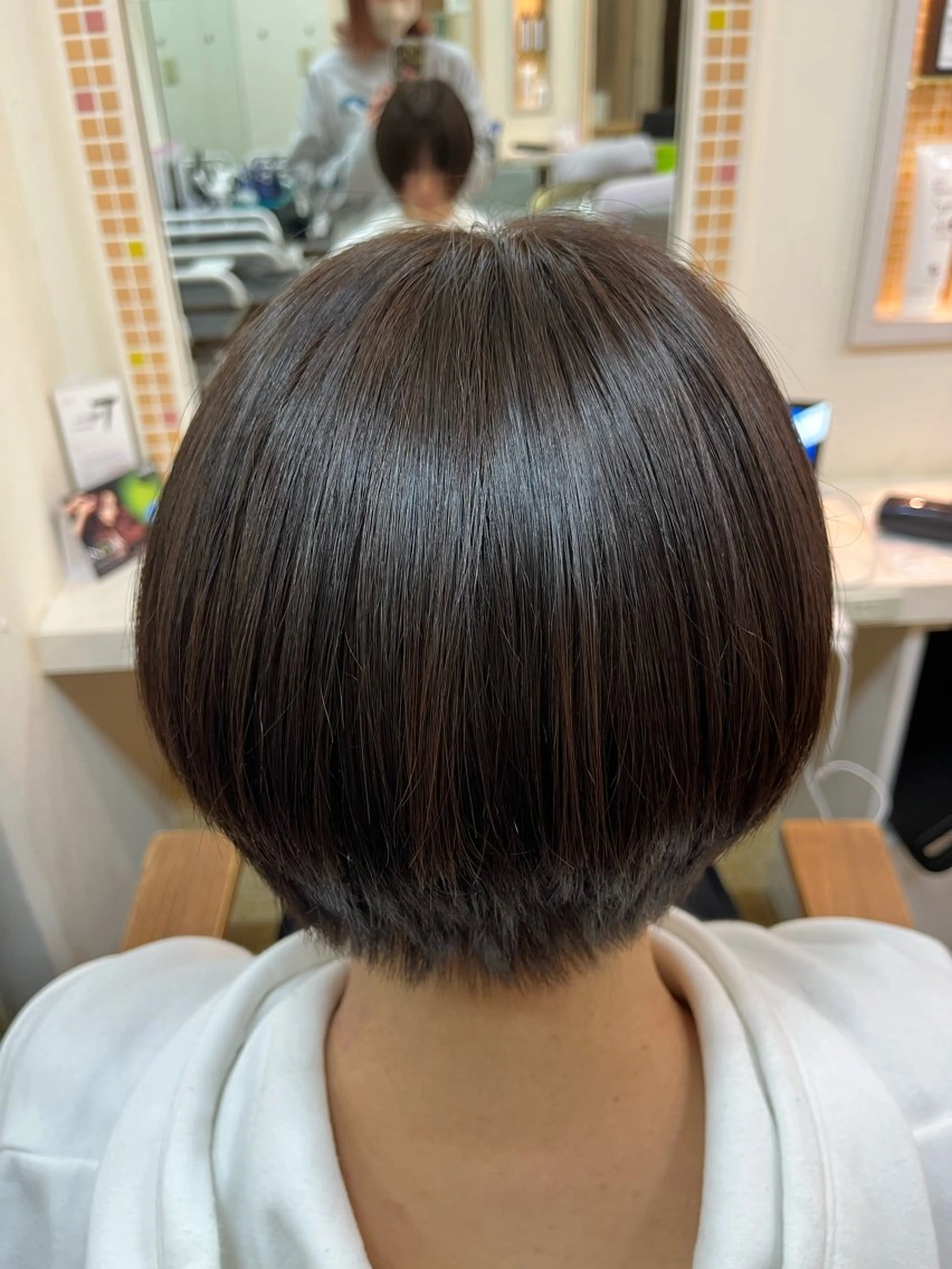 ショート ショートヘア ヘアカラー KAMI-YU所属・森 千明のヘアスタイル