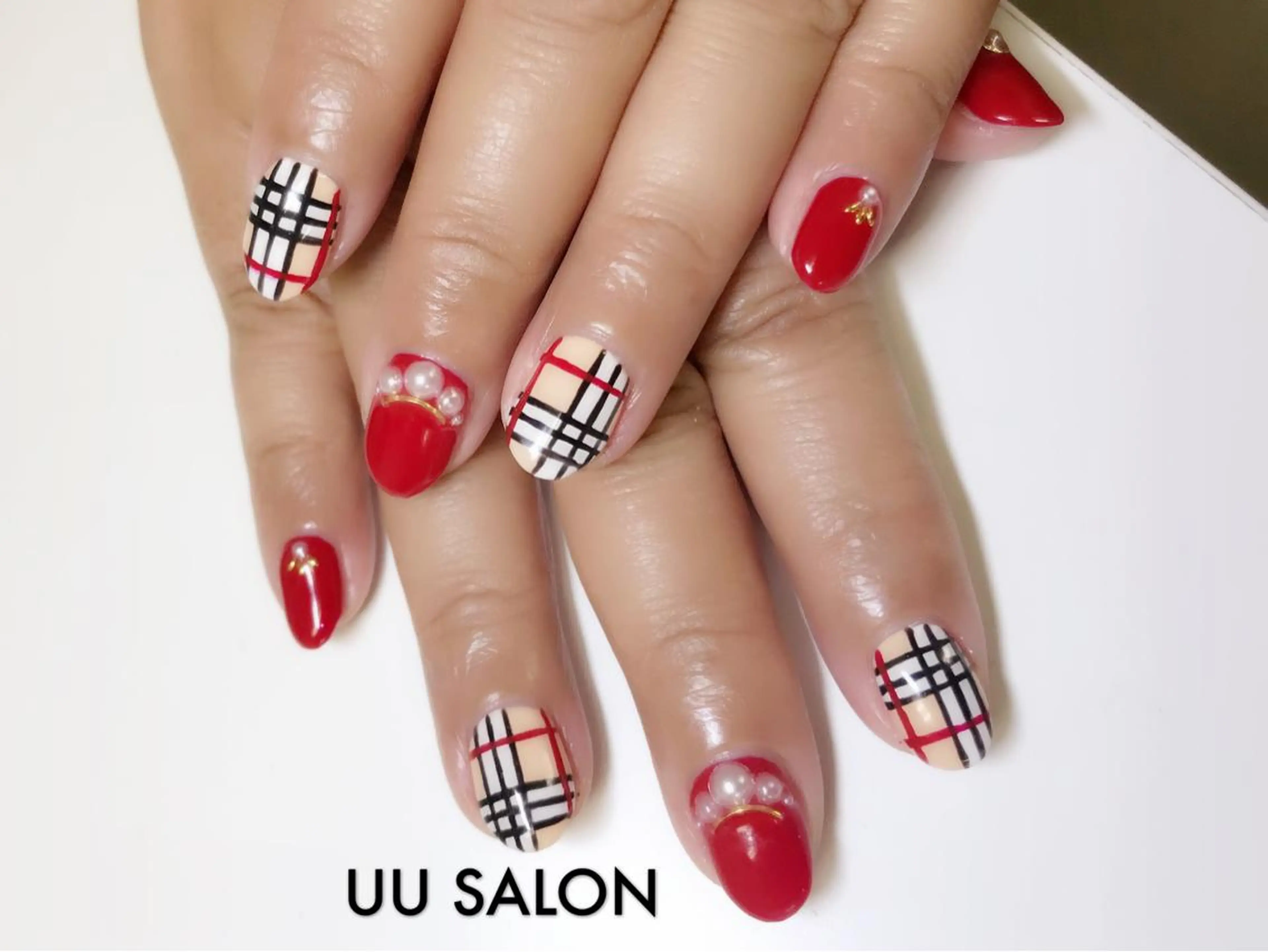 ネイル UU Salon所属・UU ゆきのネイルデザイン