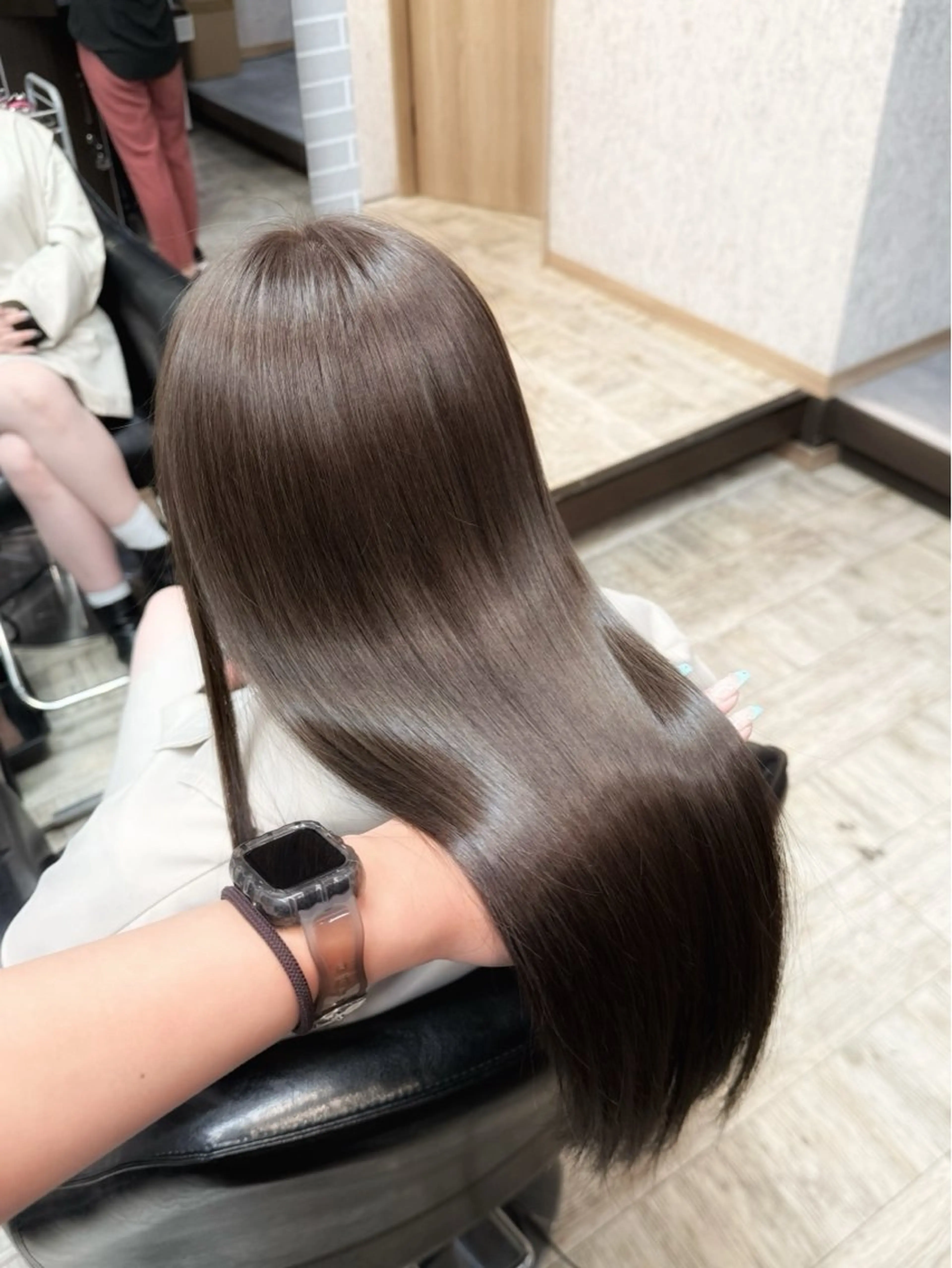 【韓国美人ヘアになりたい方❣️】🫧カット➕カラー➕髪質改善トリートメント🫧の写真