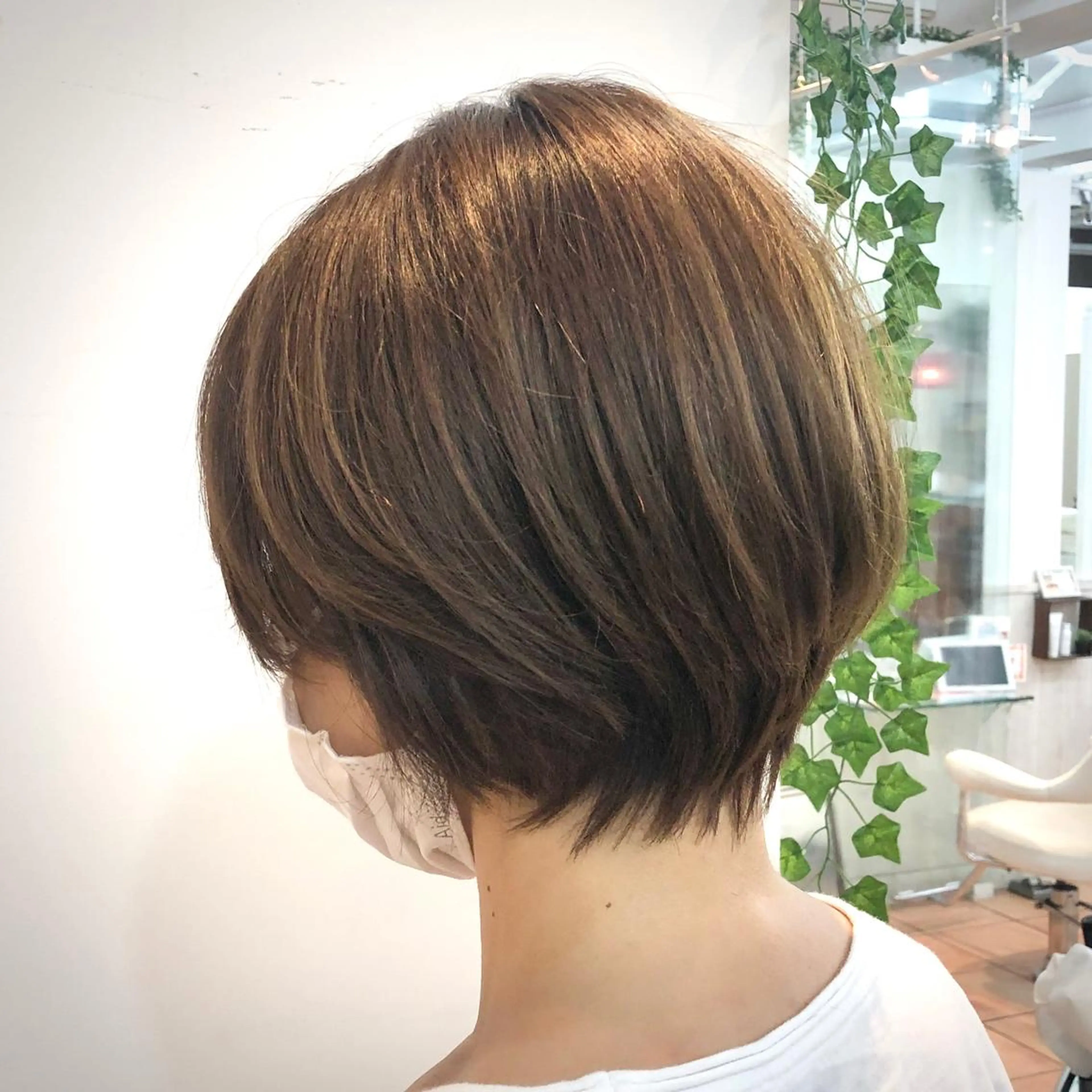 ショート ショートヘア カット ヘアカラー ショート 嶋津祥希のヘアスタイル