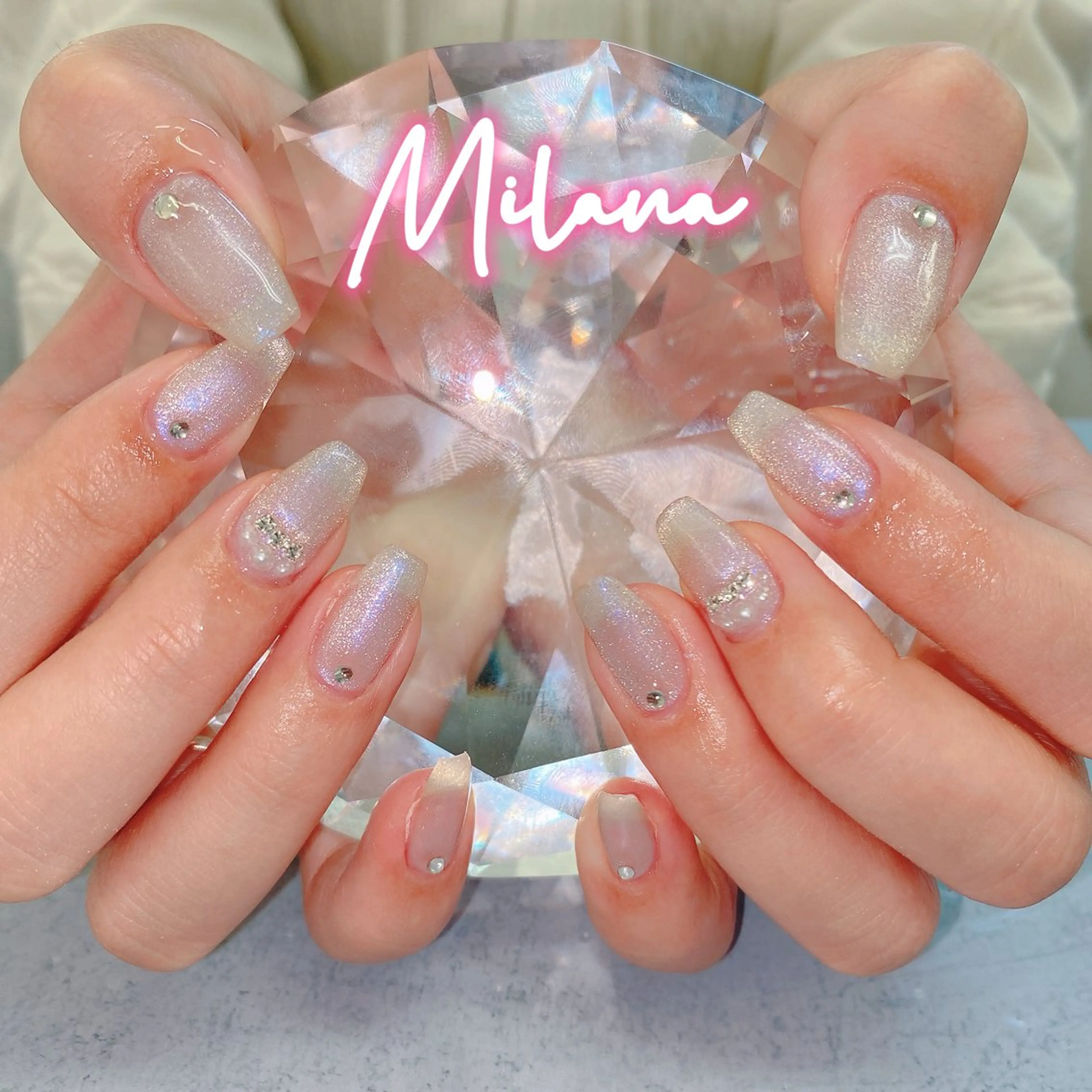 ネイル マグネットネイル ハンドネイル Milana （研修生メニュー）のネイルデザイン