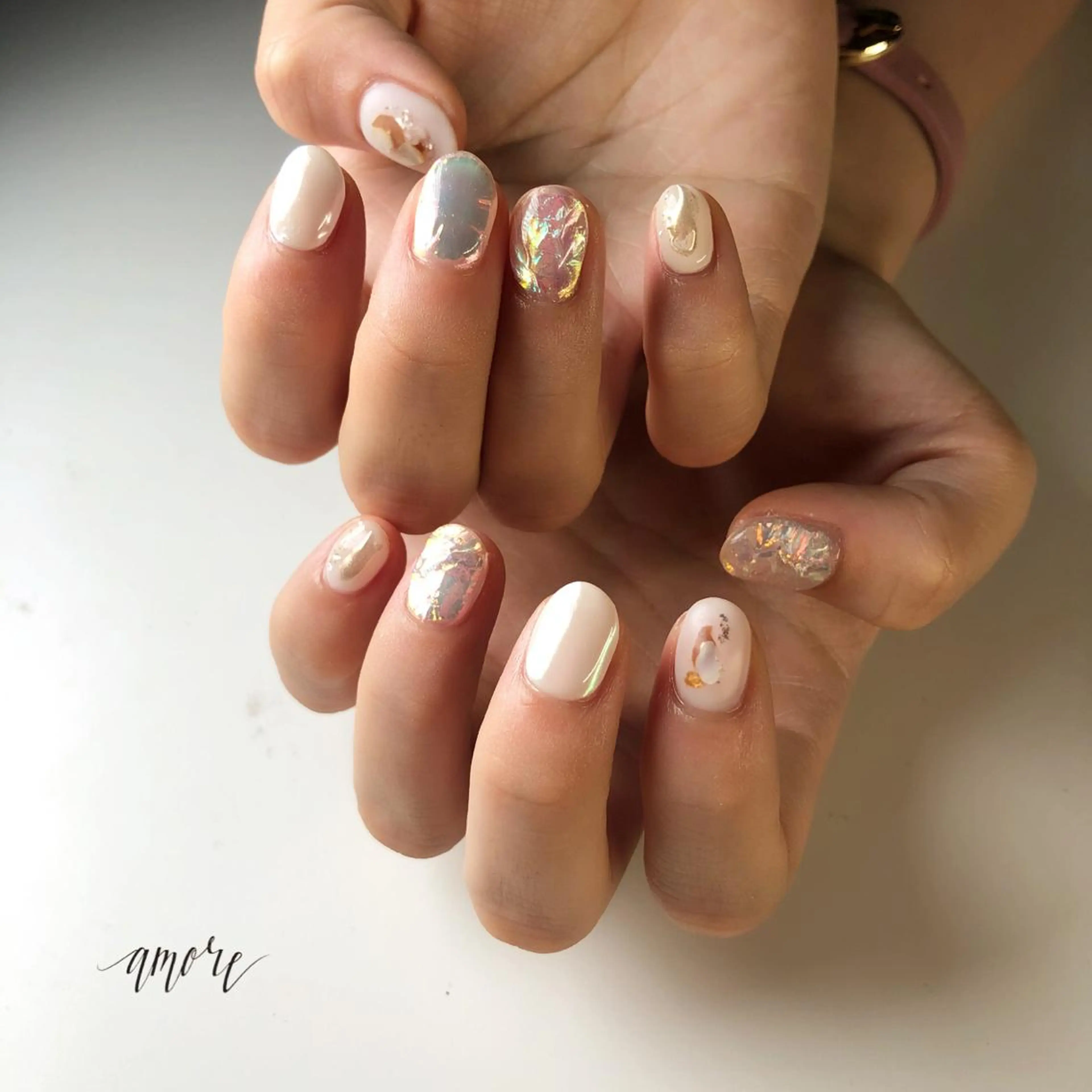 ネイル ジェルネイル 氷ネイル・うるうるネイル マグネットネイル ミラーネイル ニュアンスネイル You kyehwaのネイルデザイン