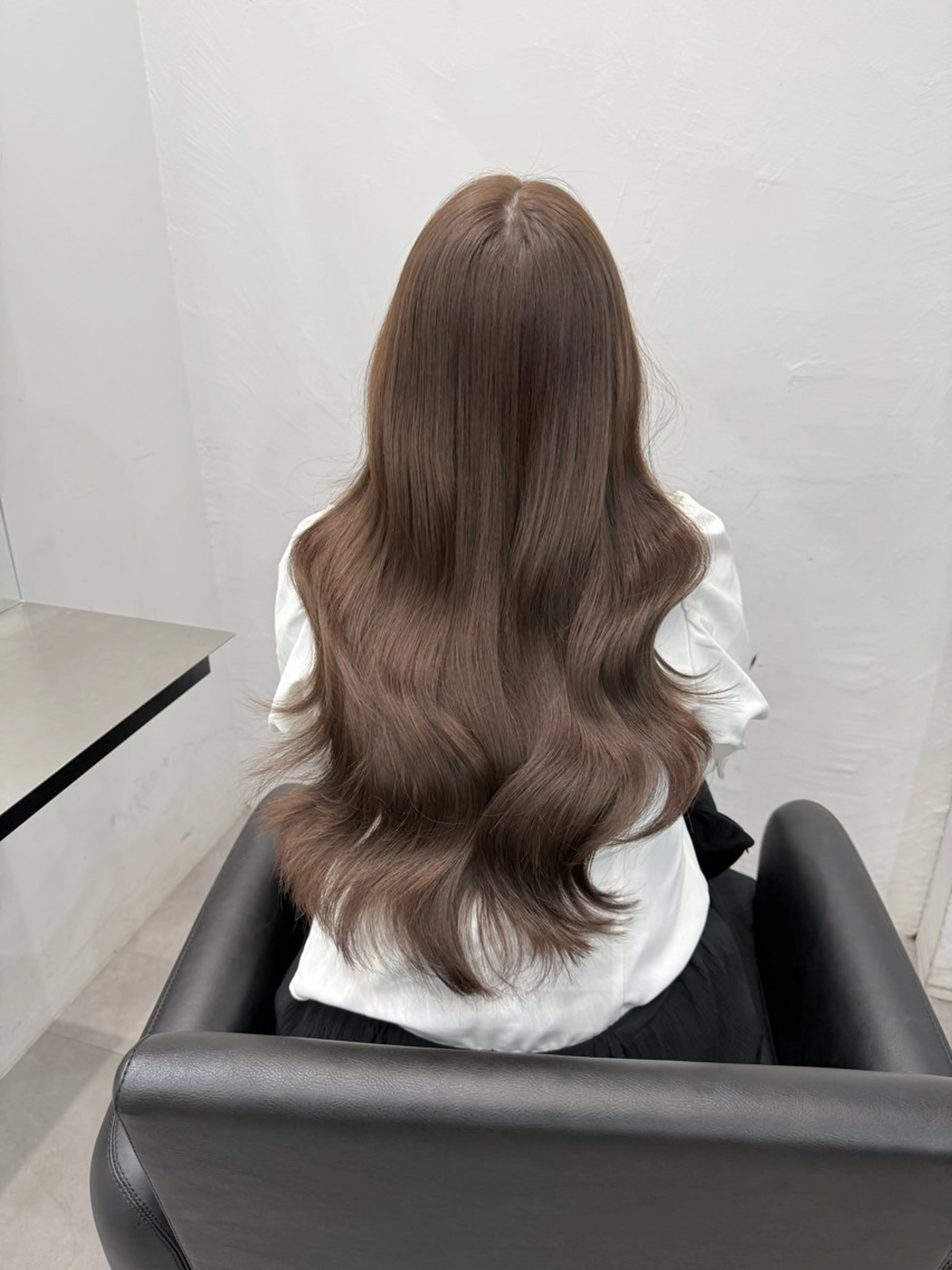 ロング ケアカラー ヘアカラー 髪質改善× ブリーチなしyutoのヘアスタイル