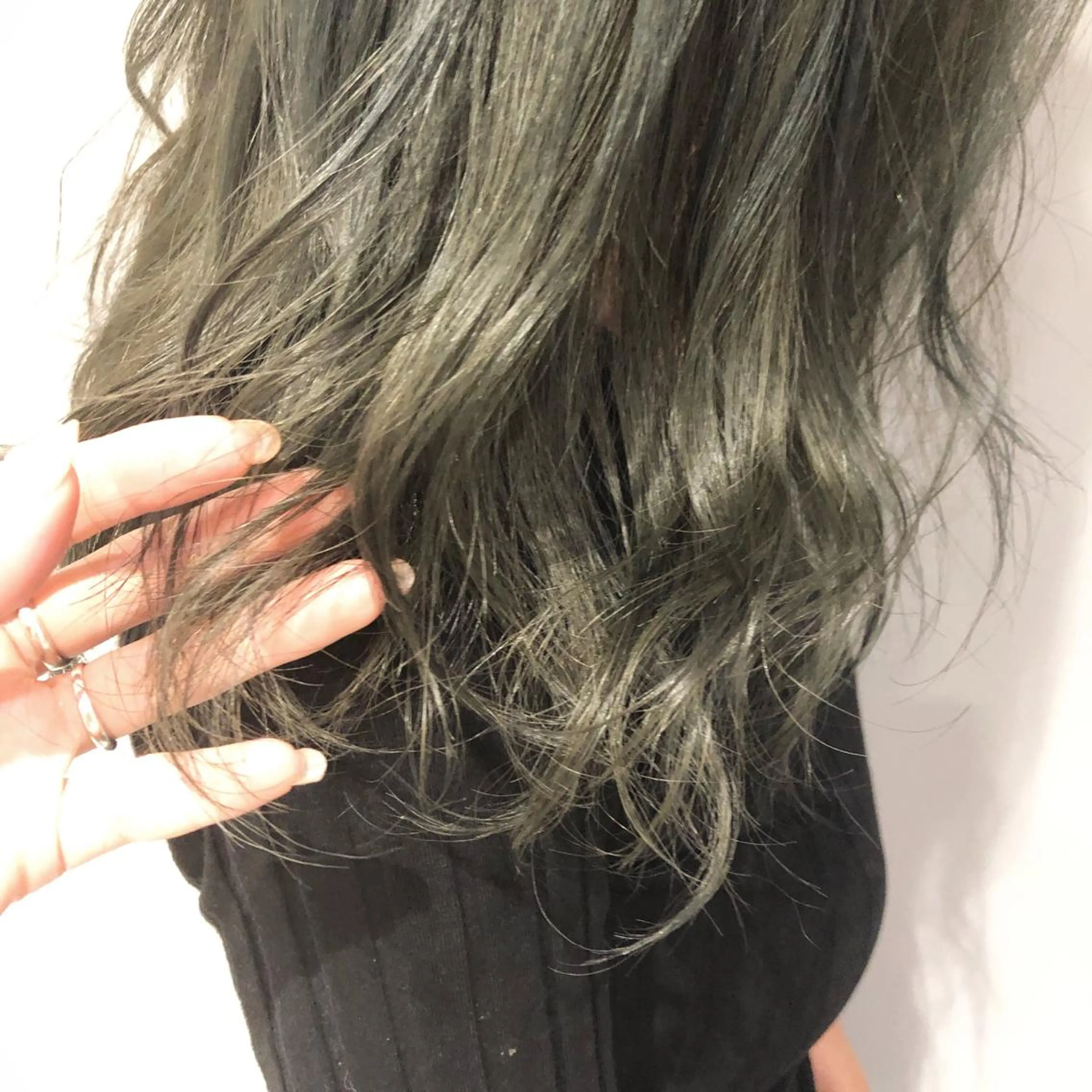 ロング カラー ヘアアレンジ 吉野 優子のマツエク・マツパデザイン